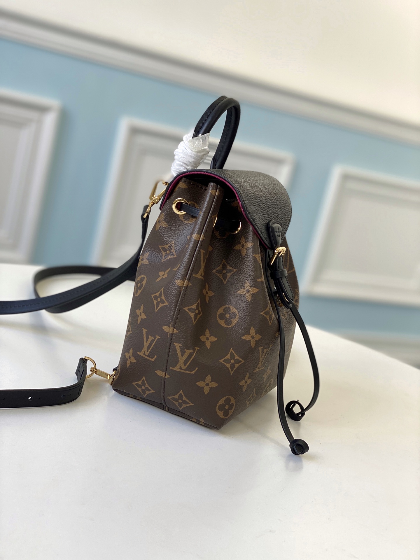 l**is V*t*n montsouris backpack-17*20*10.5.cm