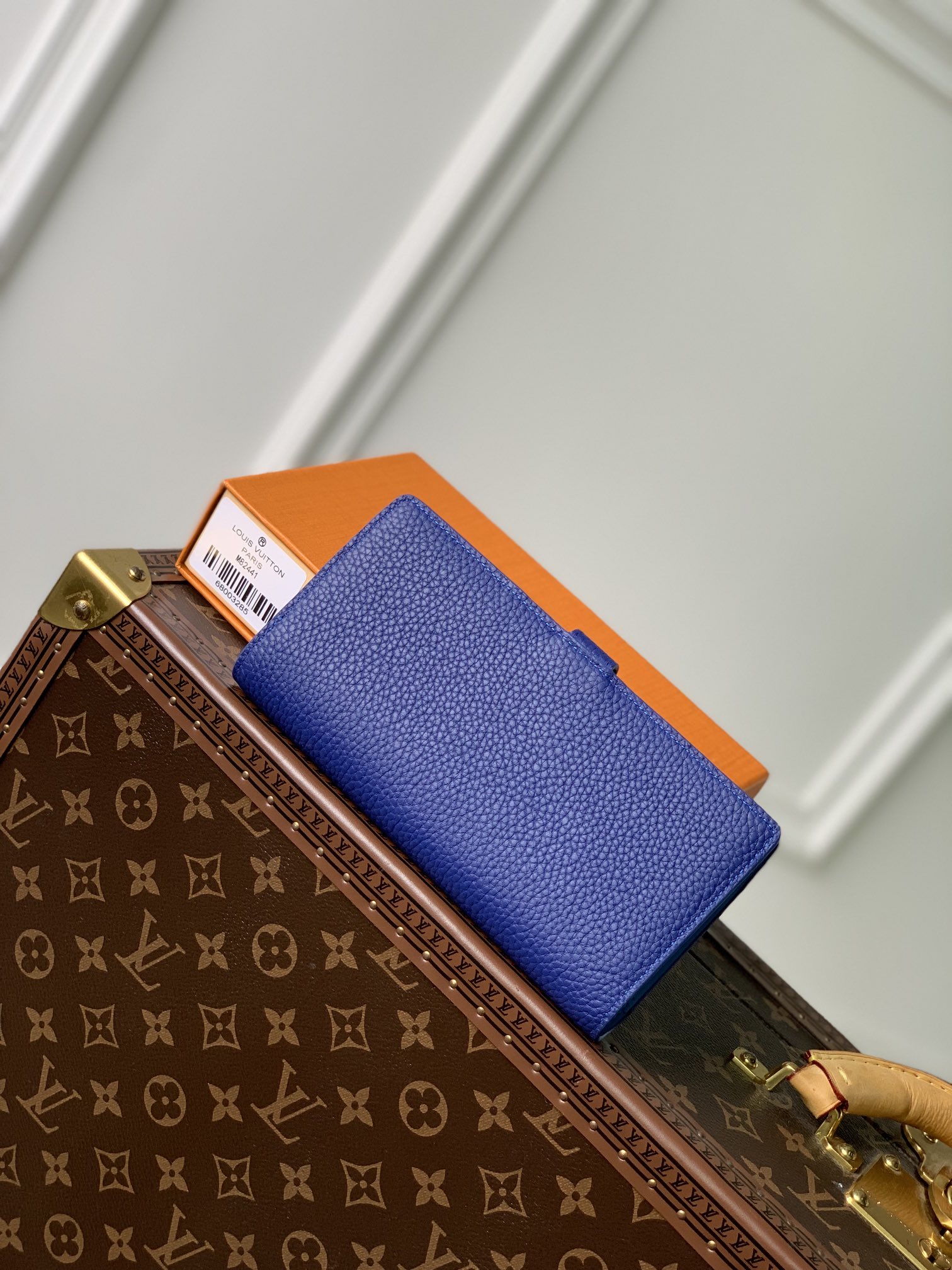 l**is V*t*n vertical wallet-m82512-10 x 19 x 1.7cm
