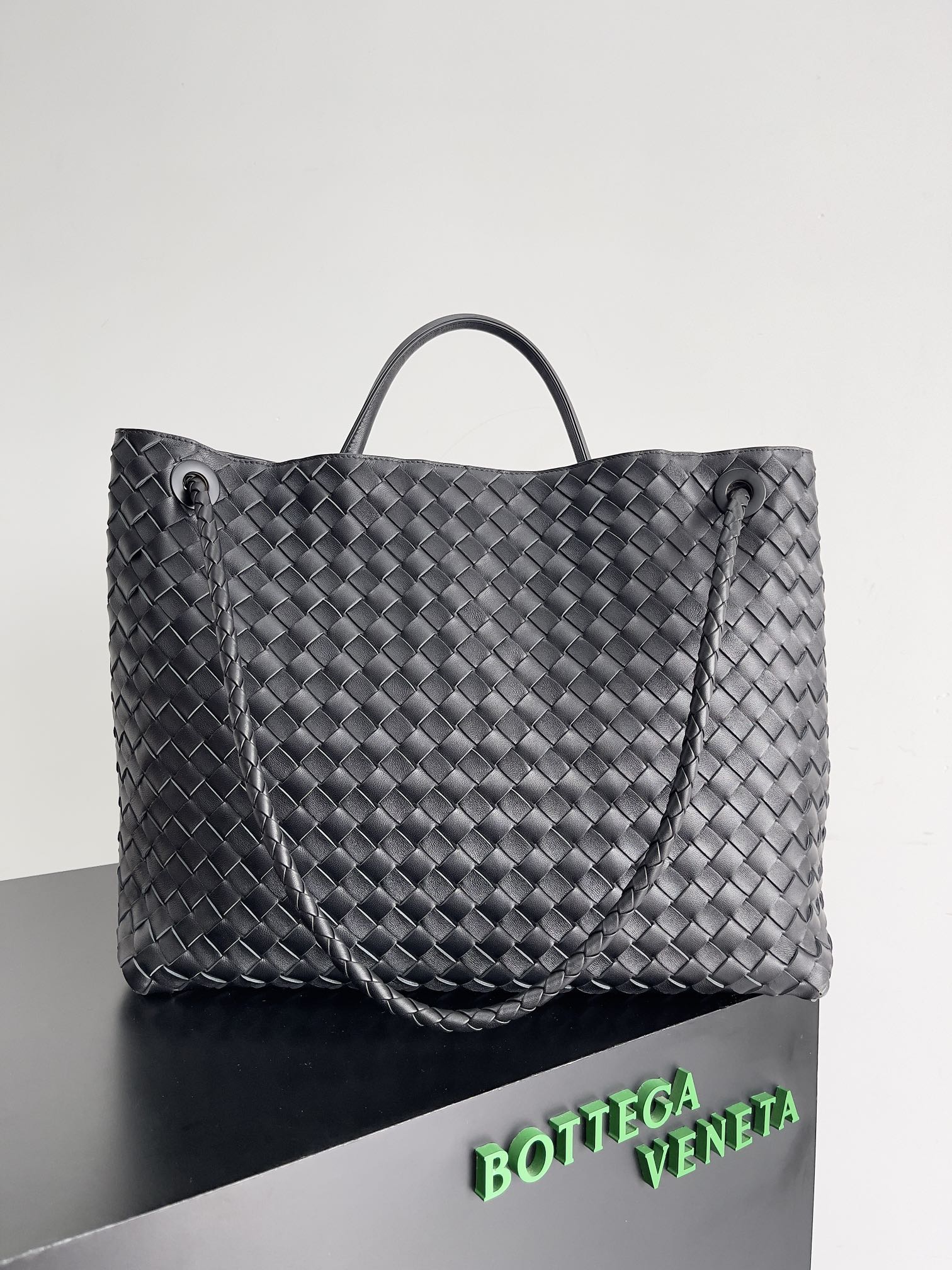 Bo*te*ga ve*ne*ta andiamo-45*22*34cm