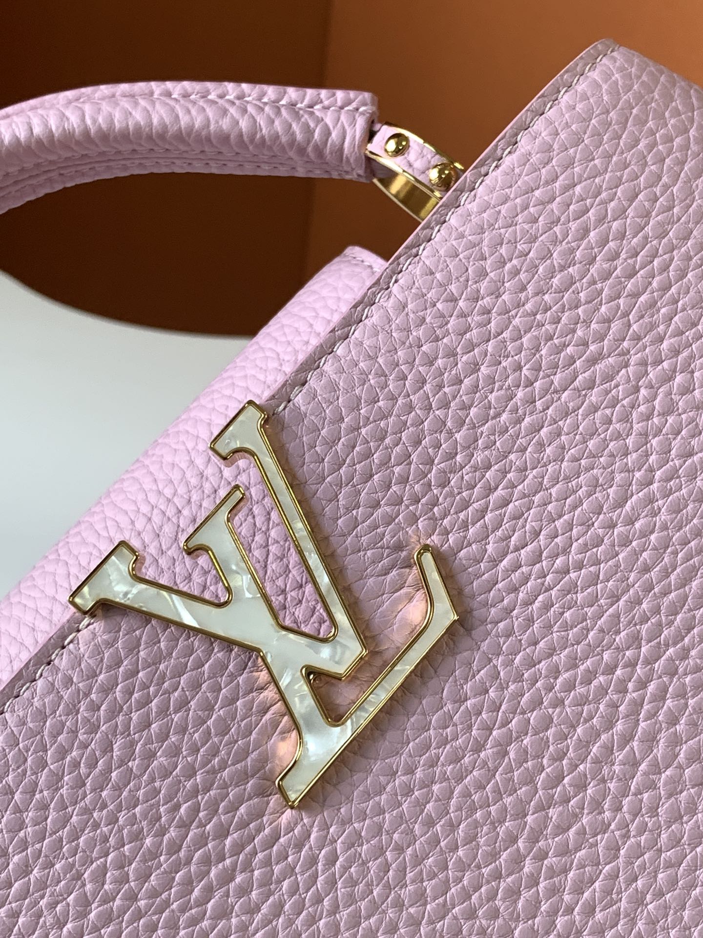 l**is V*t*n capucines bb-27*18*9cm