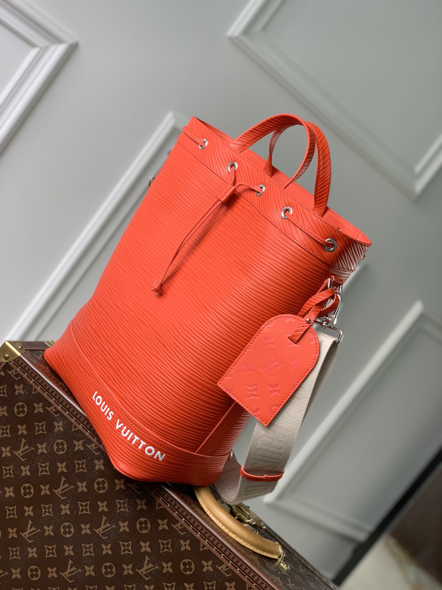 l**is V*t*n maxi noé sling handbag-34 x 48 x 18cm
