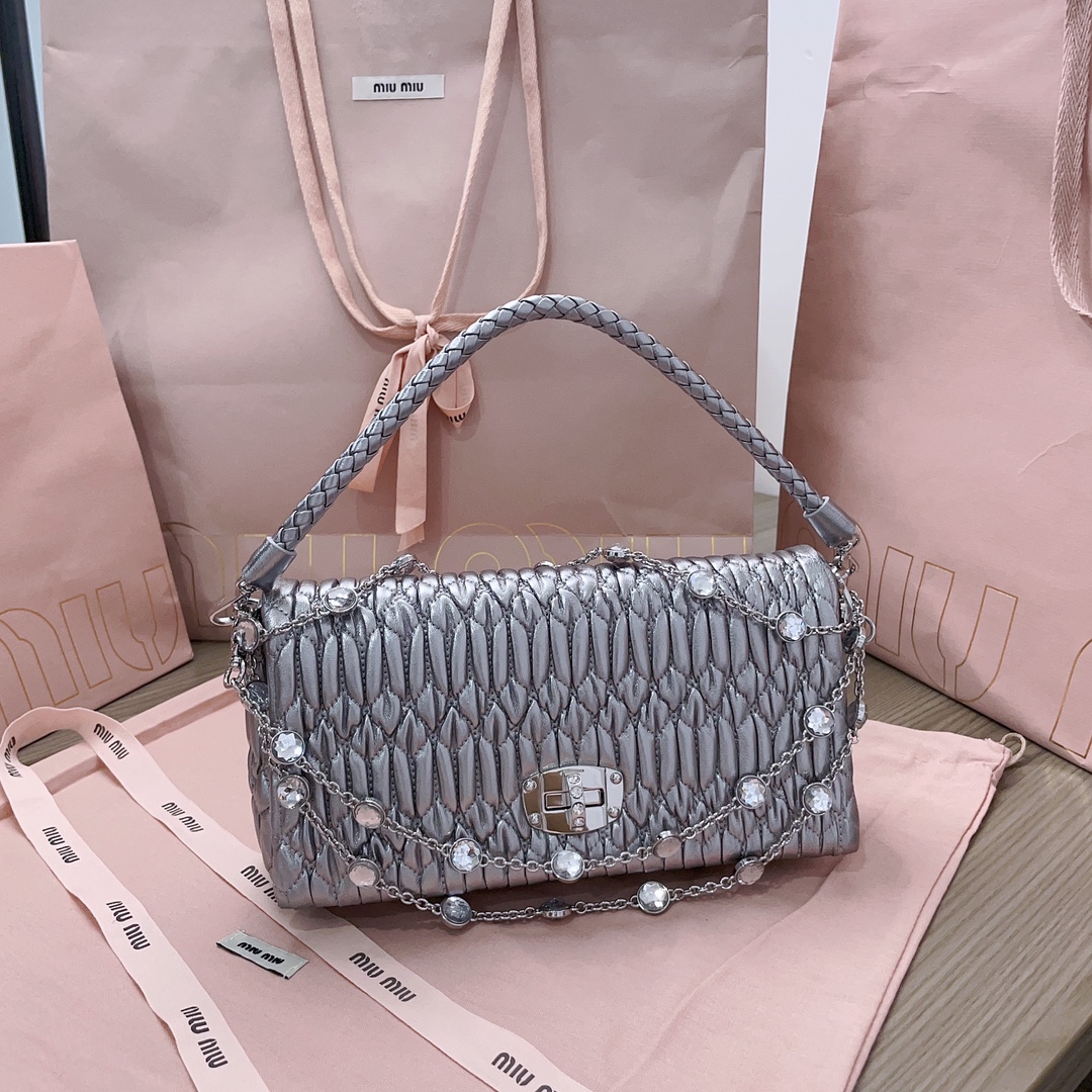 MiuMiu Chain Bag-22.5*4.5*12CM