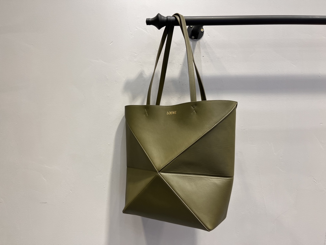 Loewe Puzzle Tote-25/14/30CM