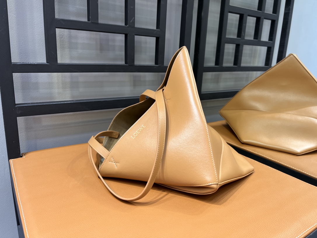 Loewe Puzzle Tote-25/14/30CM