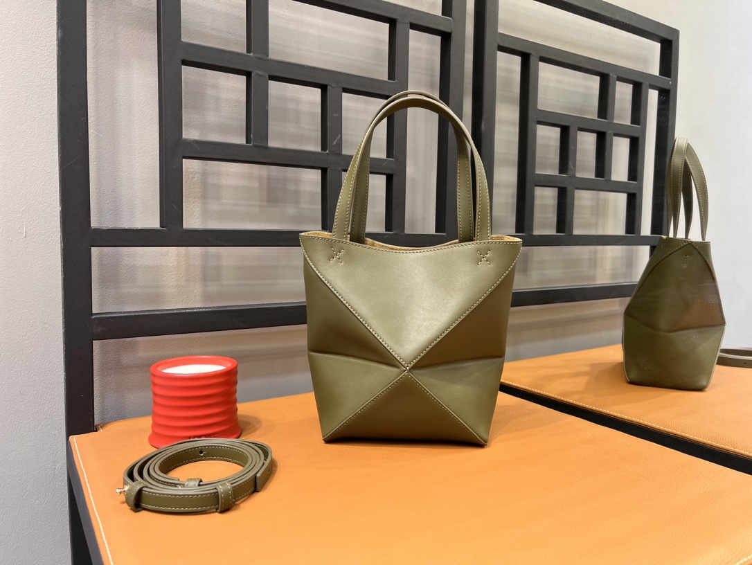 Loewe Puzzle Tote-16.5/9.5/20CM