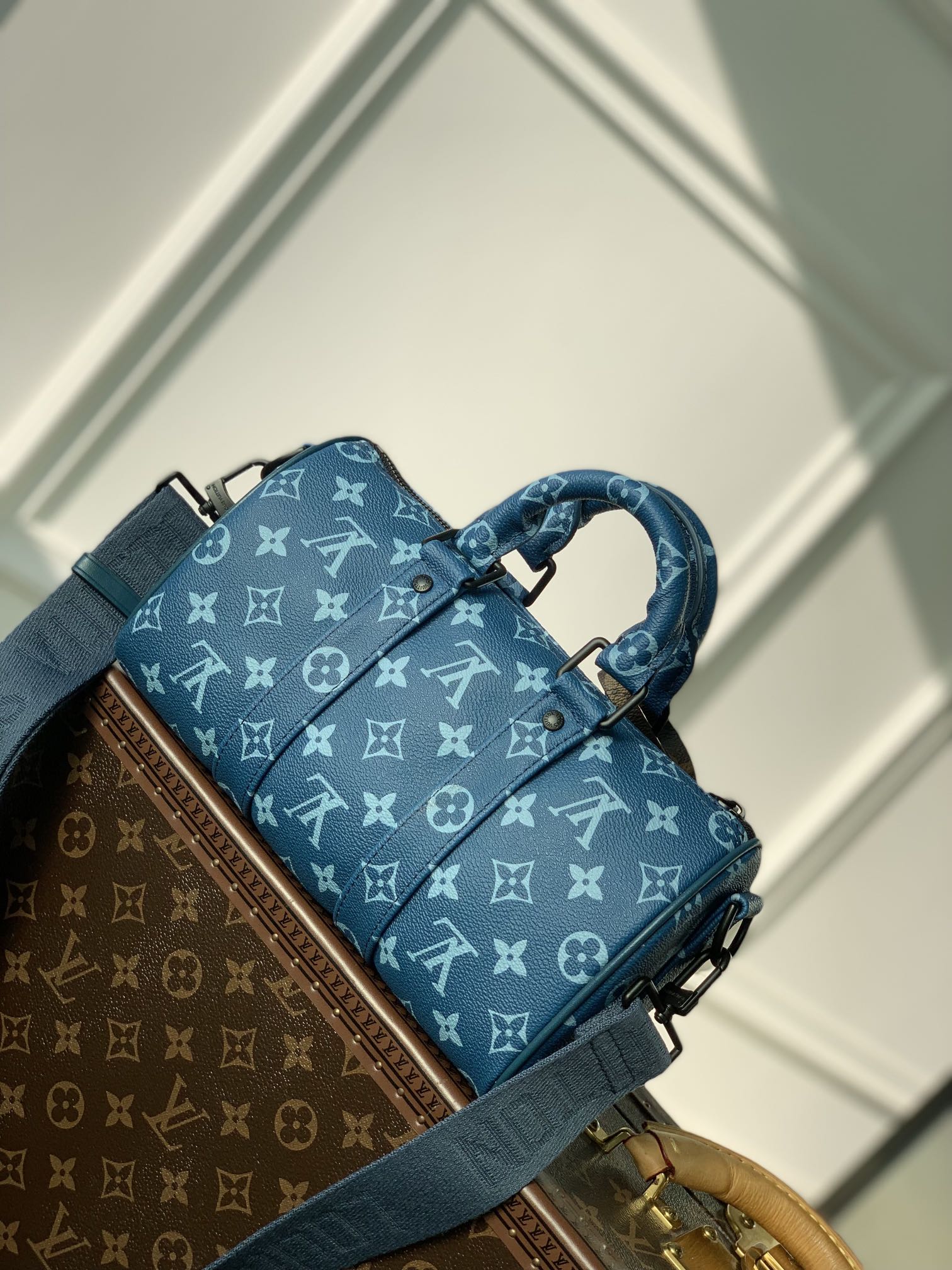 l**is V*t*n keepall bandoulière 25 -m46803-25*15*11cm