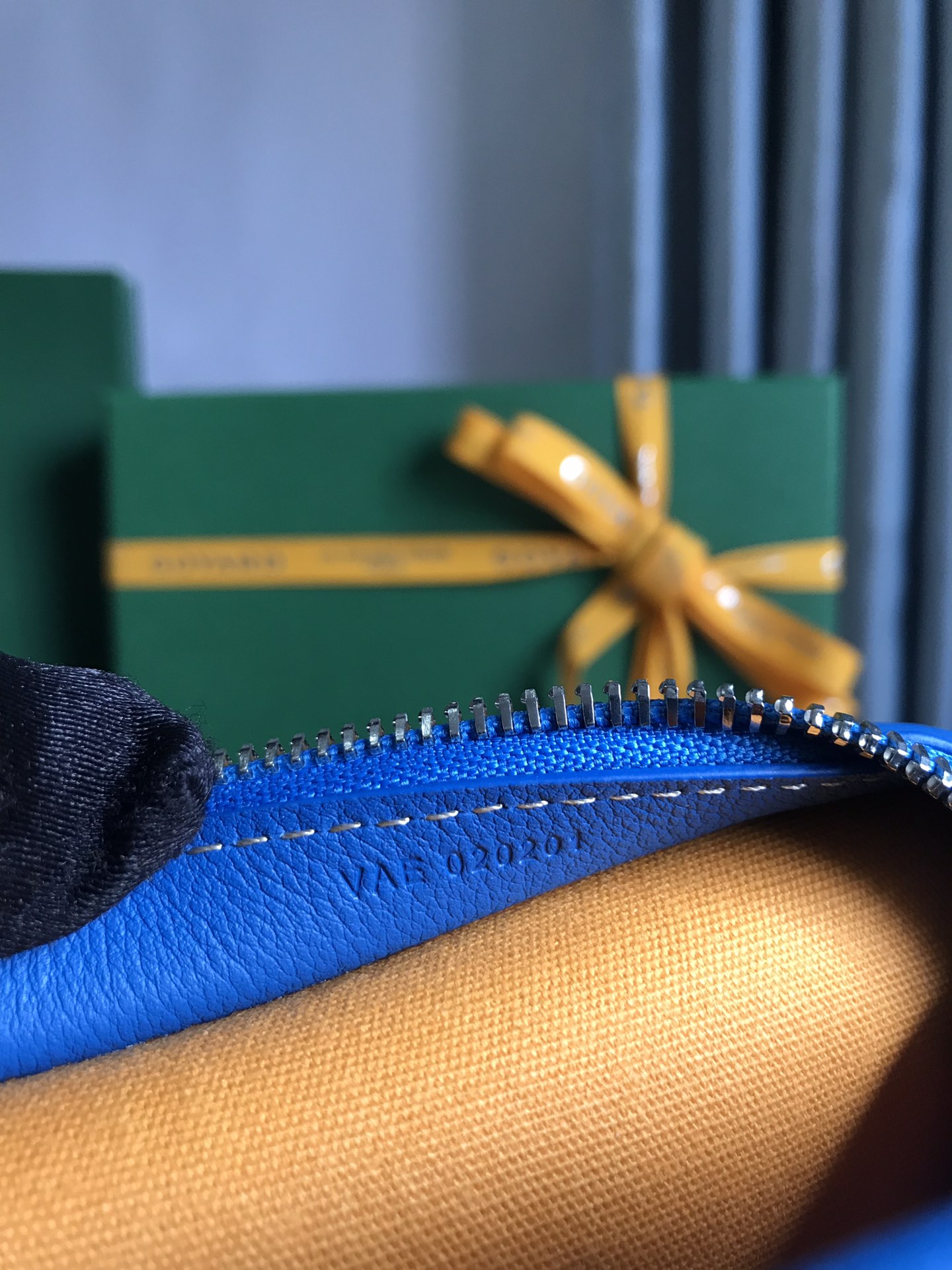 Go*ard toiletry bag-30x23×7.5cm