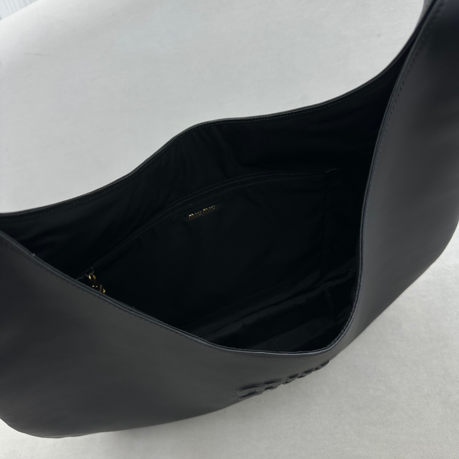 MiuMiu Hobo Tote-42.5*CM