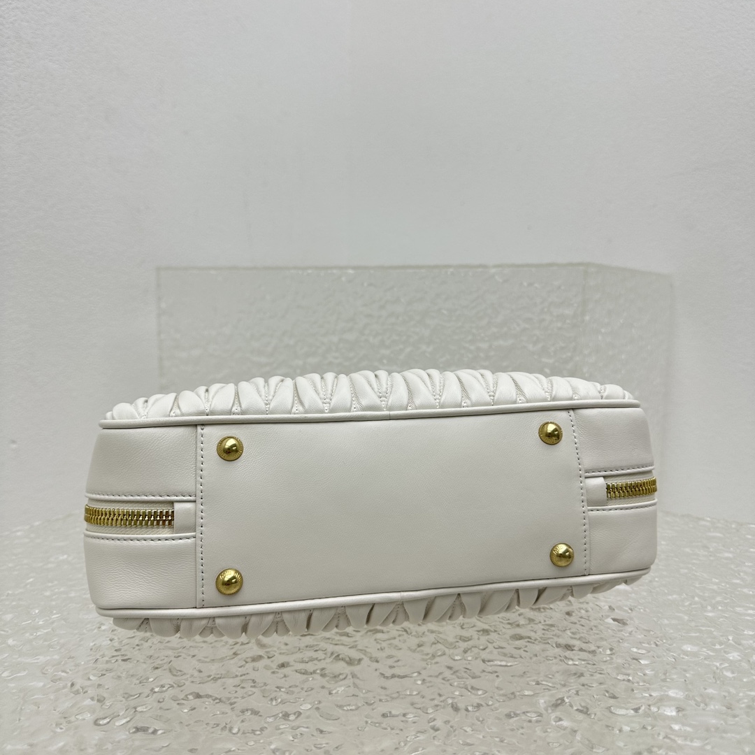 MiuMiu Vintage Rectangular Bag-27*12*9CM