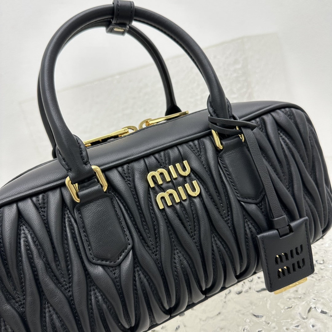 MiuMiu Vintage Rectangular Bag-27*12*9CM