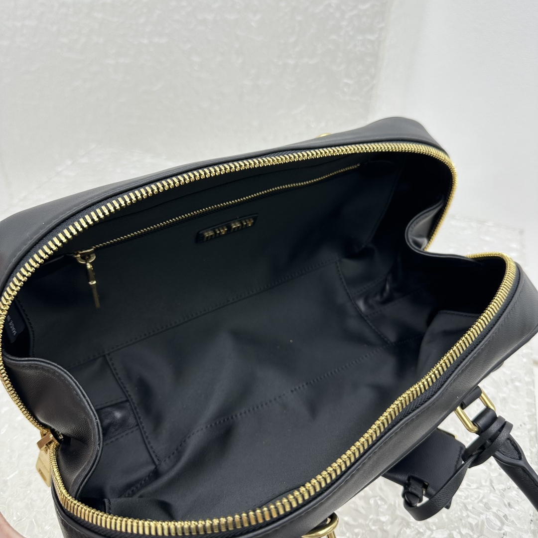 MiuMiu Vintage Rectangular Bag-27*12*9CM