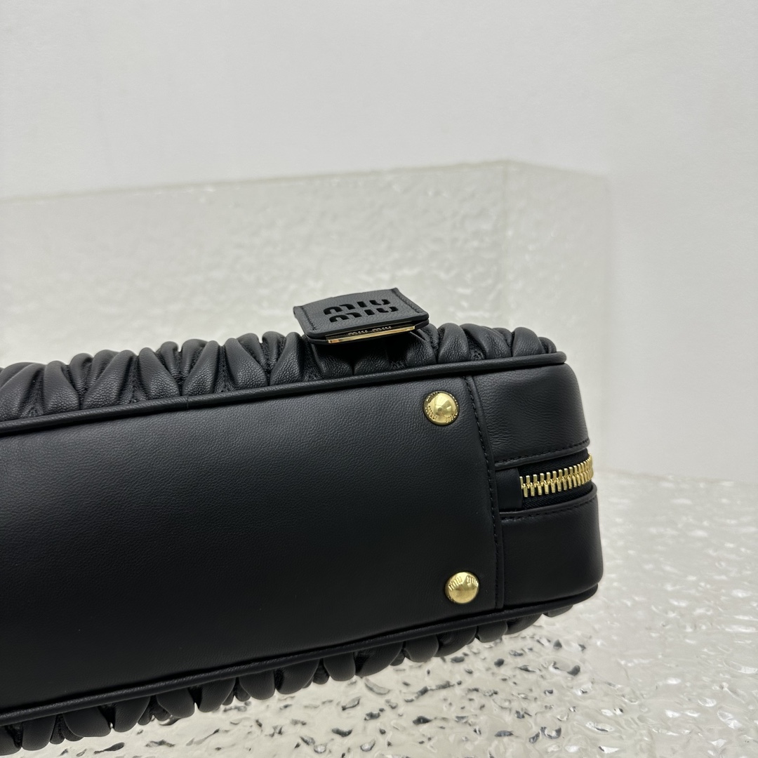 MiuMiu Vintage Rectangular Bag-27*12*9CM