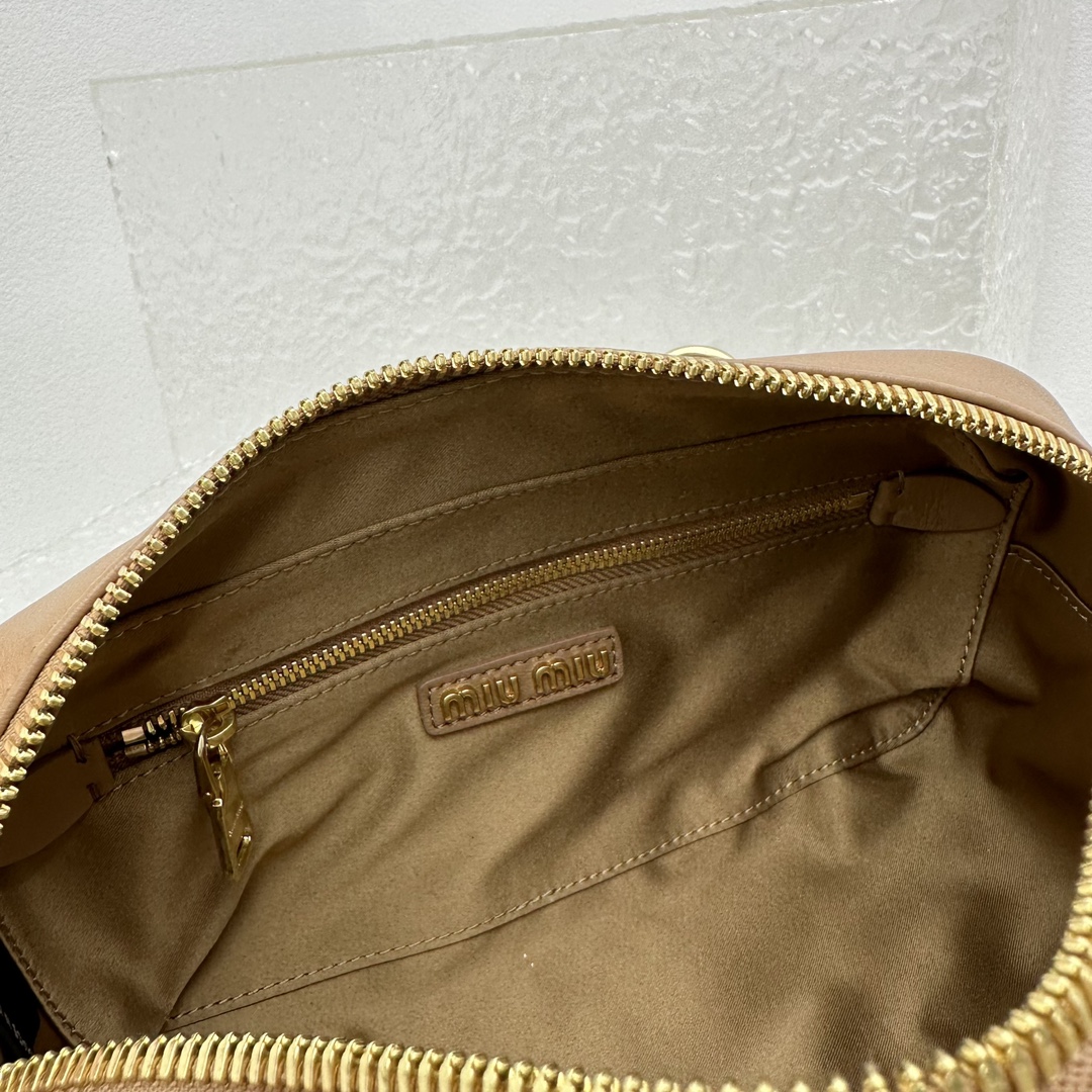 MiuMiu Vintage Rectangular Bag-23*12*8CM