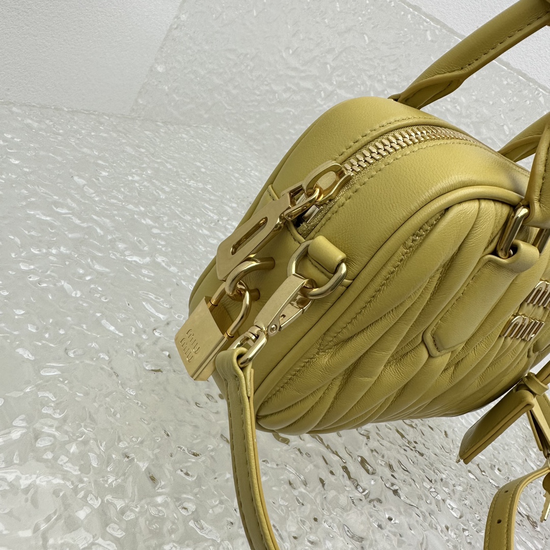 MiuMiu Vintage Too Pretty Bag-19*13*6CM