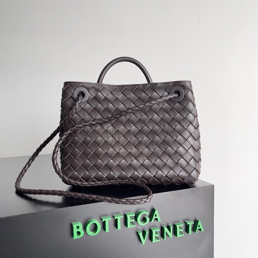 Bo*te*ga ve*ne*ta andiamo-32*24*12cm