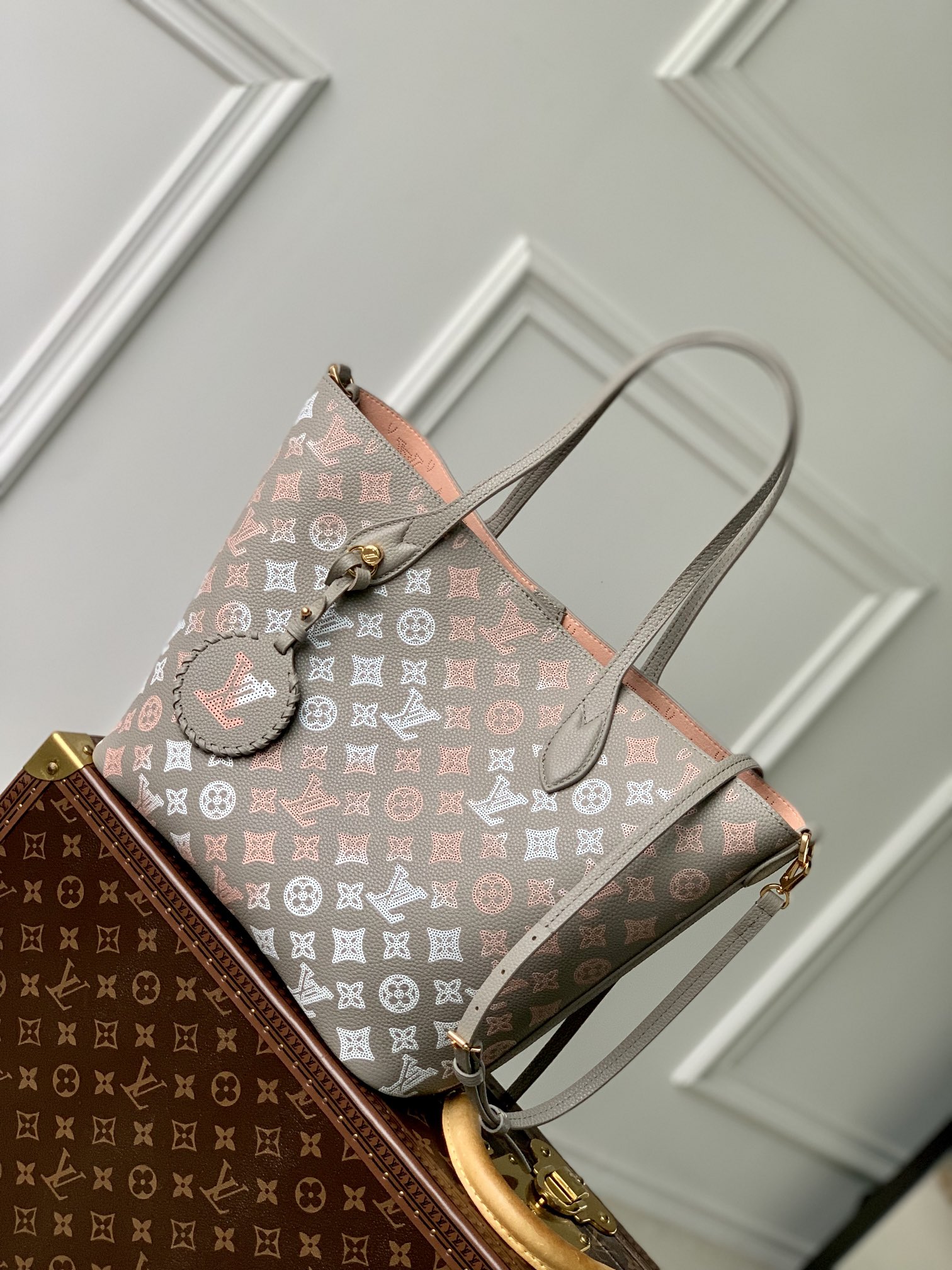 l**is V*t*n blossom handbags-30*27.5*16cm