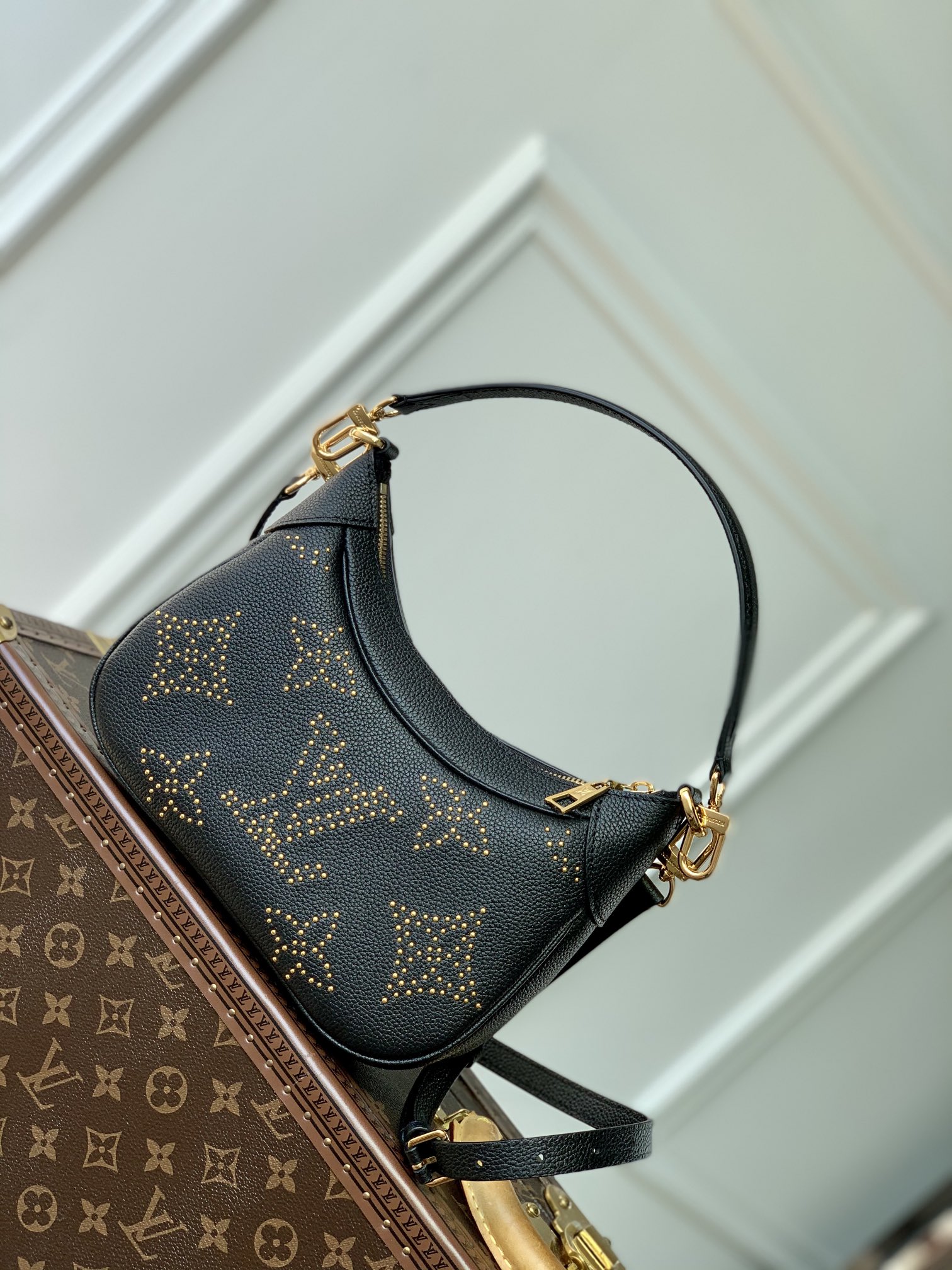 l**is V*t*n bagatelle handbags-m46091-22*14*9cm