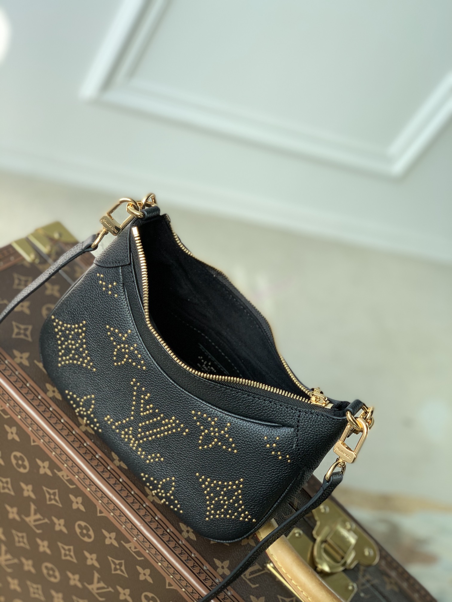 l**is V*t*n bagatelle handbags-m46091-22*14*9cm