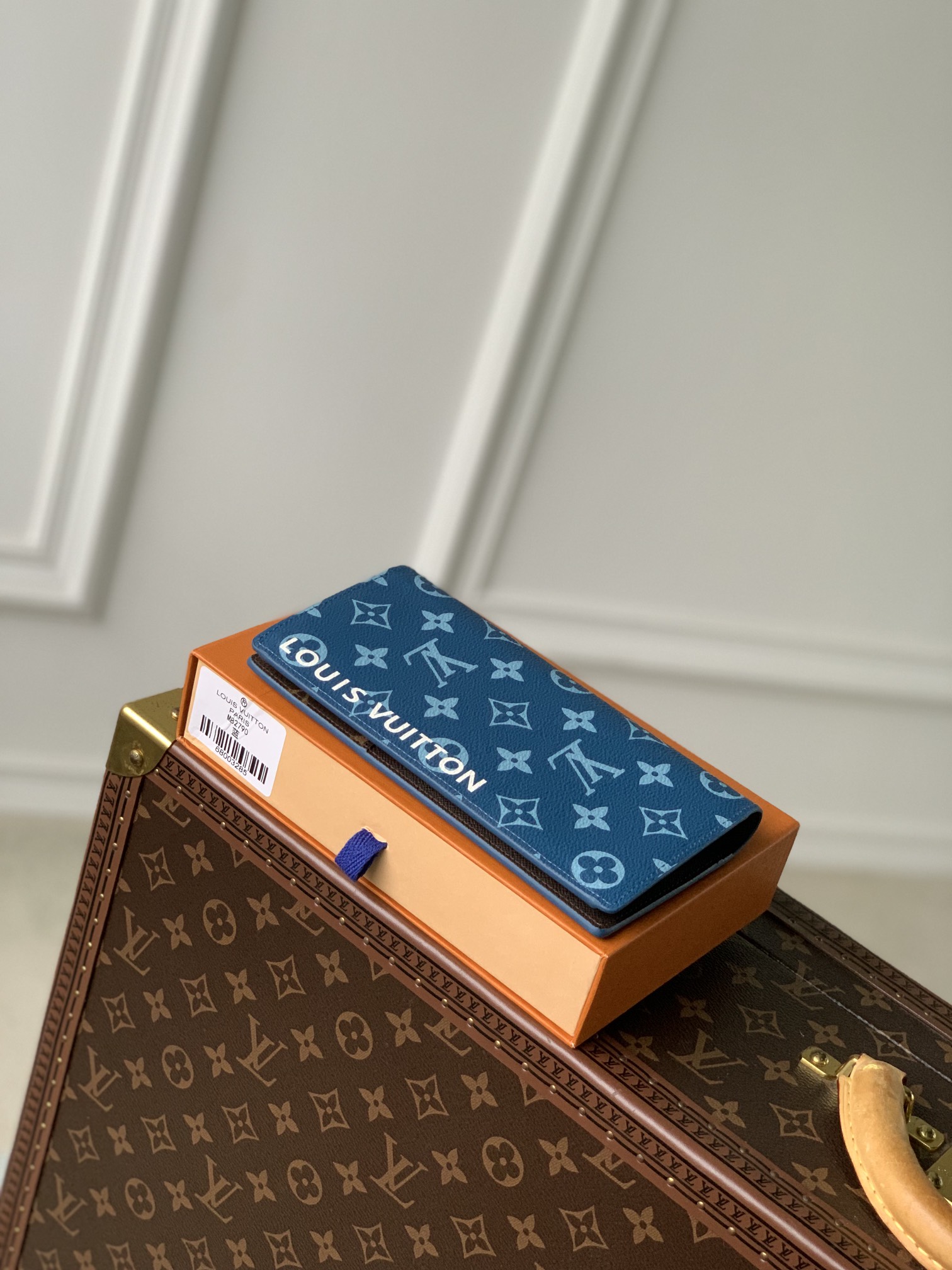 l**is V*t*n wallet-10*19*2cm
