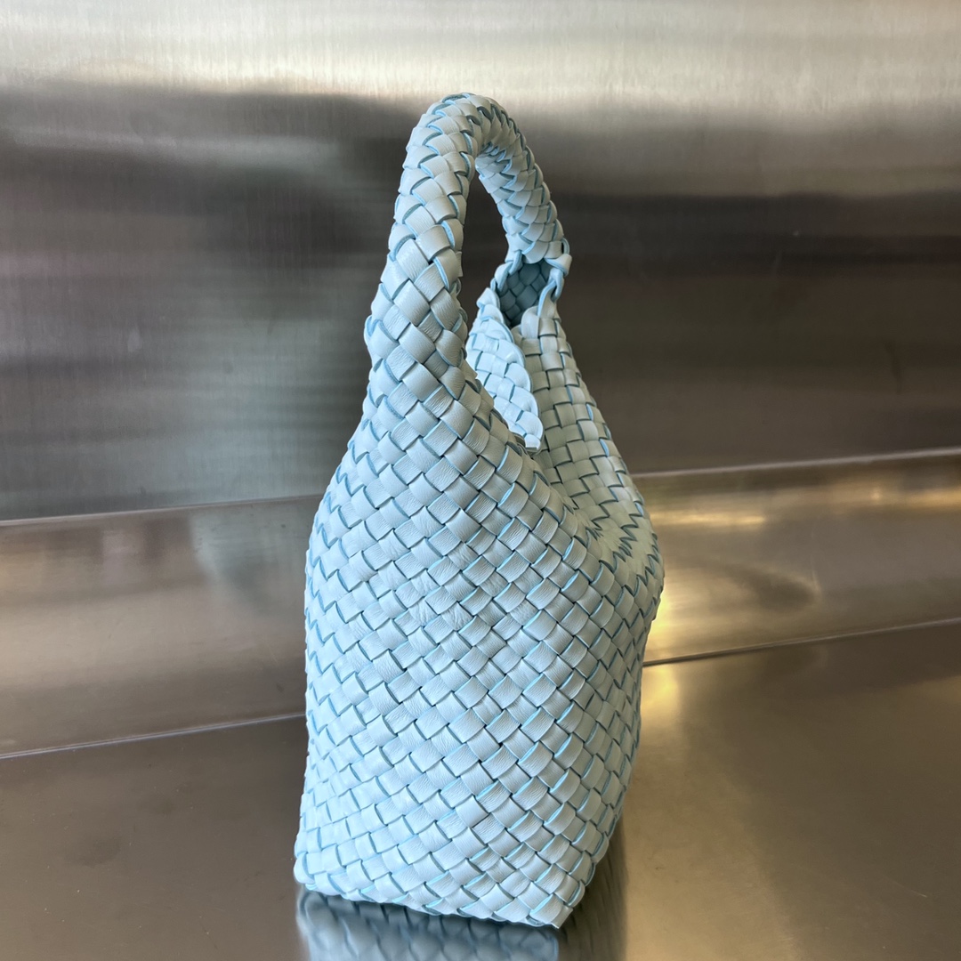 Bo*te*ga ve*ne*ta cabat bucket-35.5x21x13cm