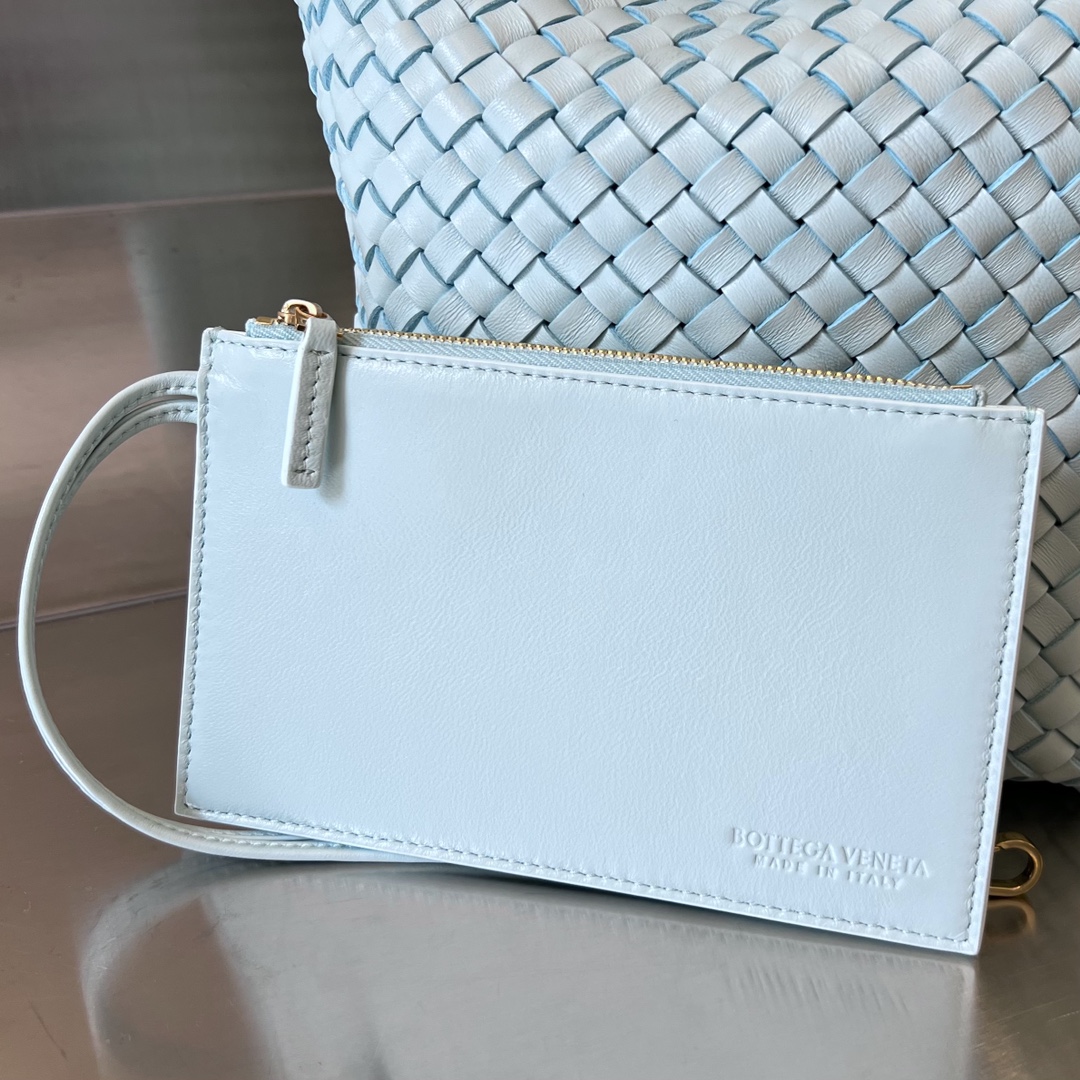 Bo*te*ga ve*ne*ta cabat bucket-35.5x21x13cm