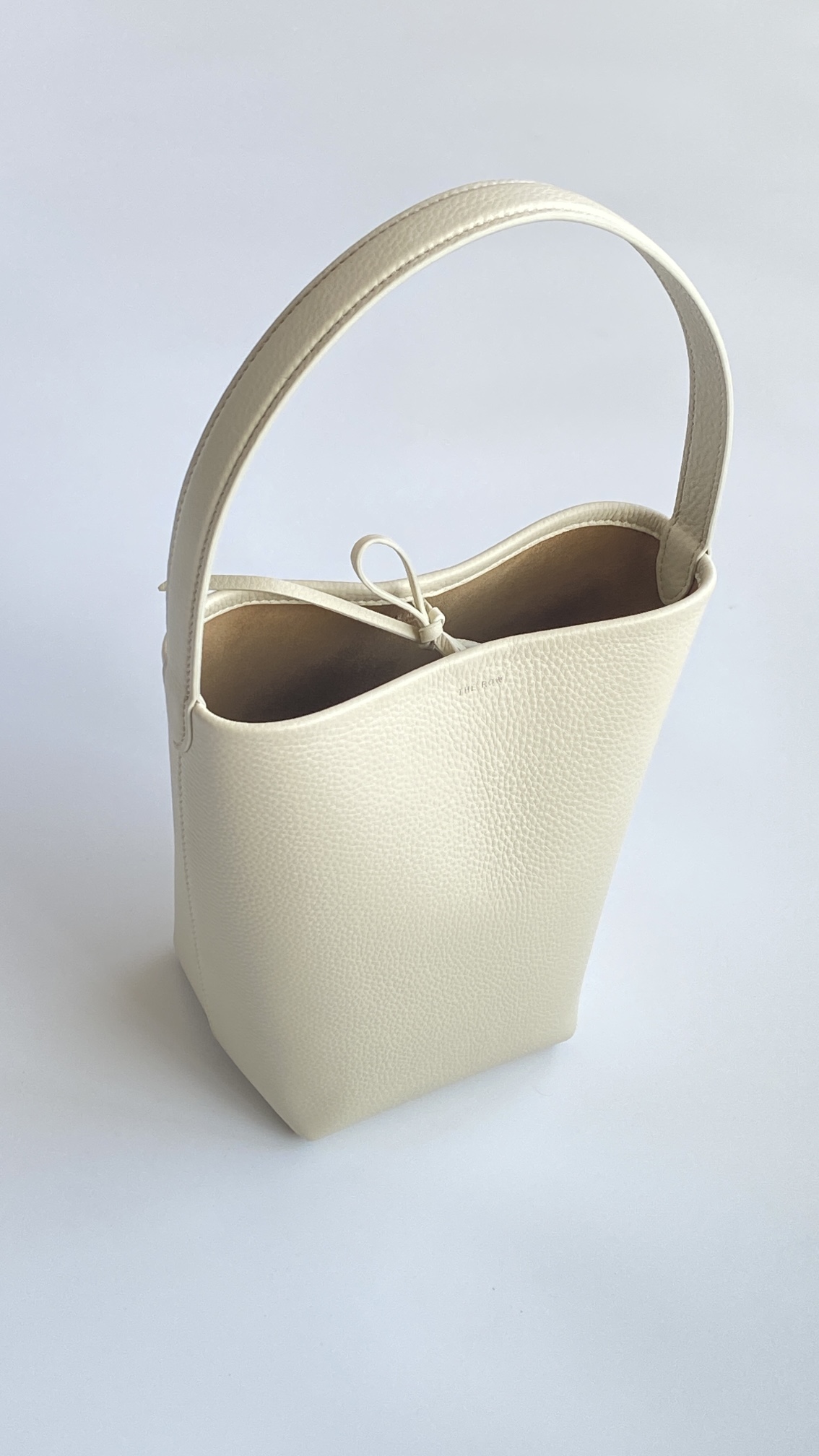 The Row Bucket-22*23*13CM