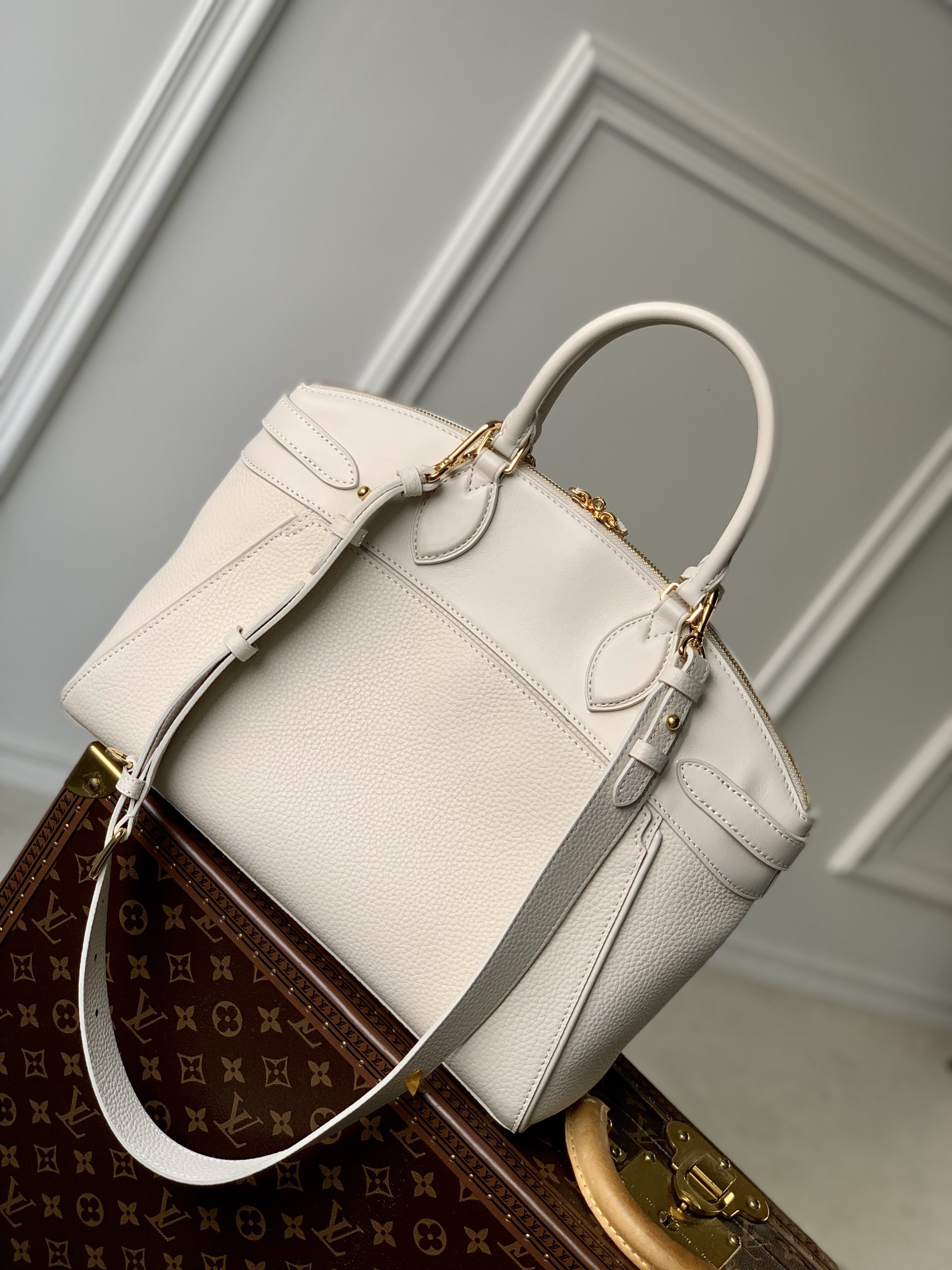 l**is V*t*n lock it tote mm-36×29×15cm