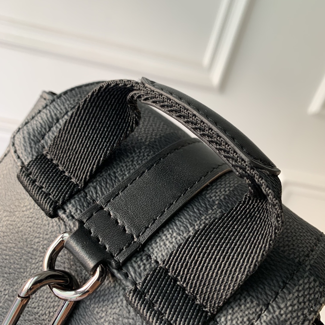 l**is V*t*n nano christopher bag-14 x 19 x 6cm