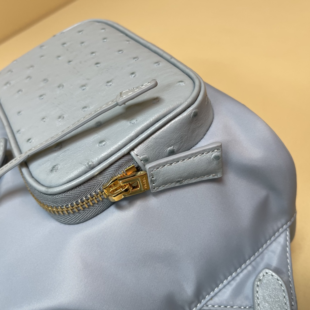 Pra*a backpack 1bz074 -20.5×25×11.5cm