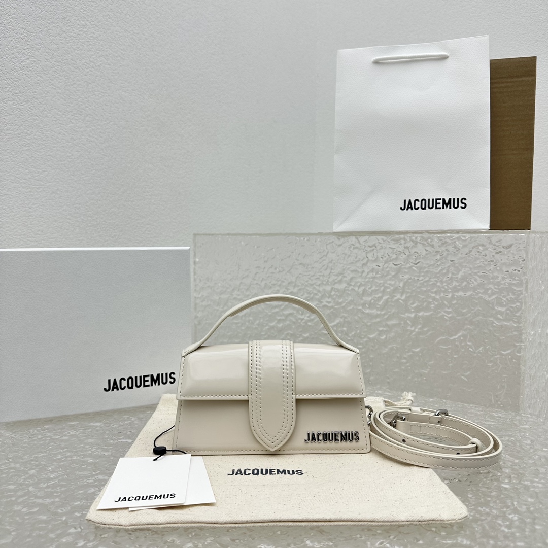 Jacquemus Small Bamnino Bag-18x6x7CM