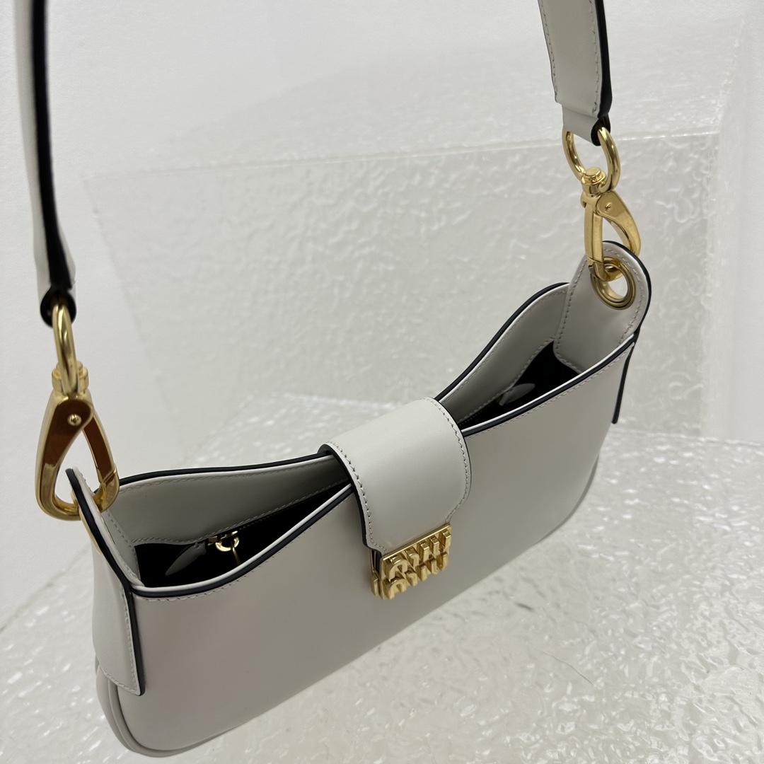MiuMiu City calf hobo Bag-28*15*4CM