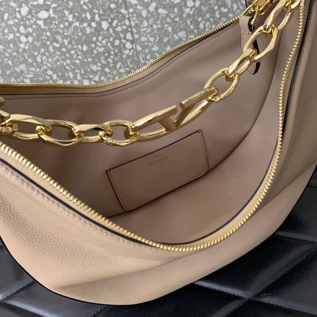 Valentino Garavani Vlogo MoonHobo Tote-29x23x11CM