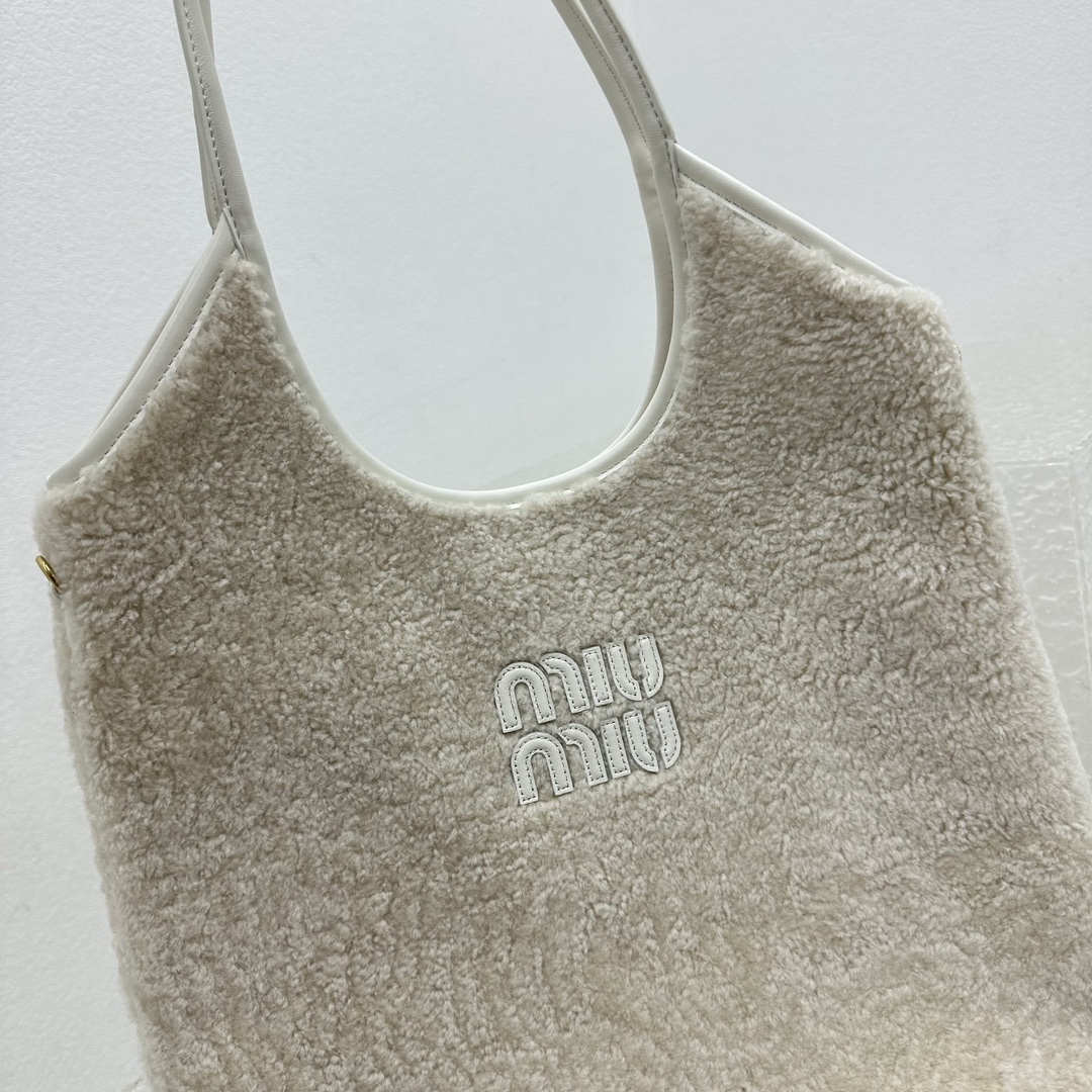 MiuMiu Tote-35*40*60CM