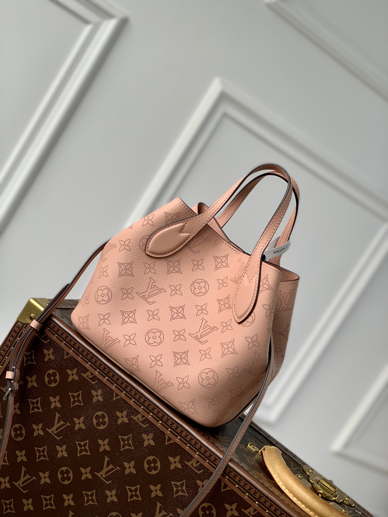 l**is V*t*n blossom handbags-32 x 20 x 12.5cm