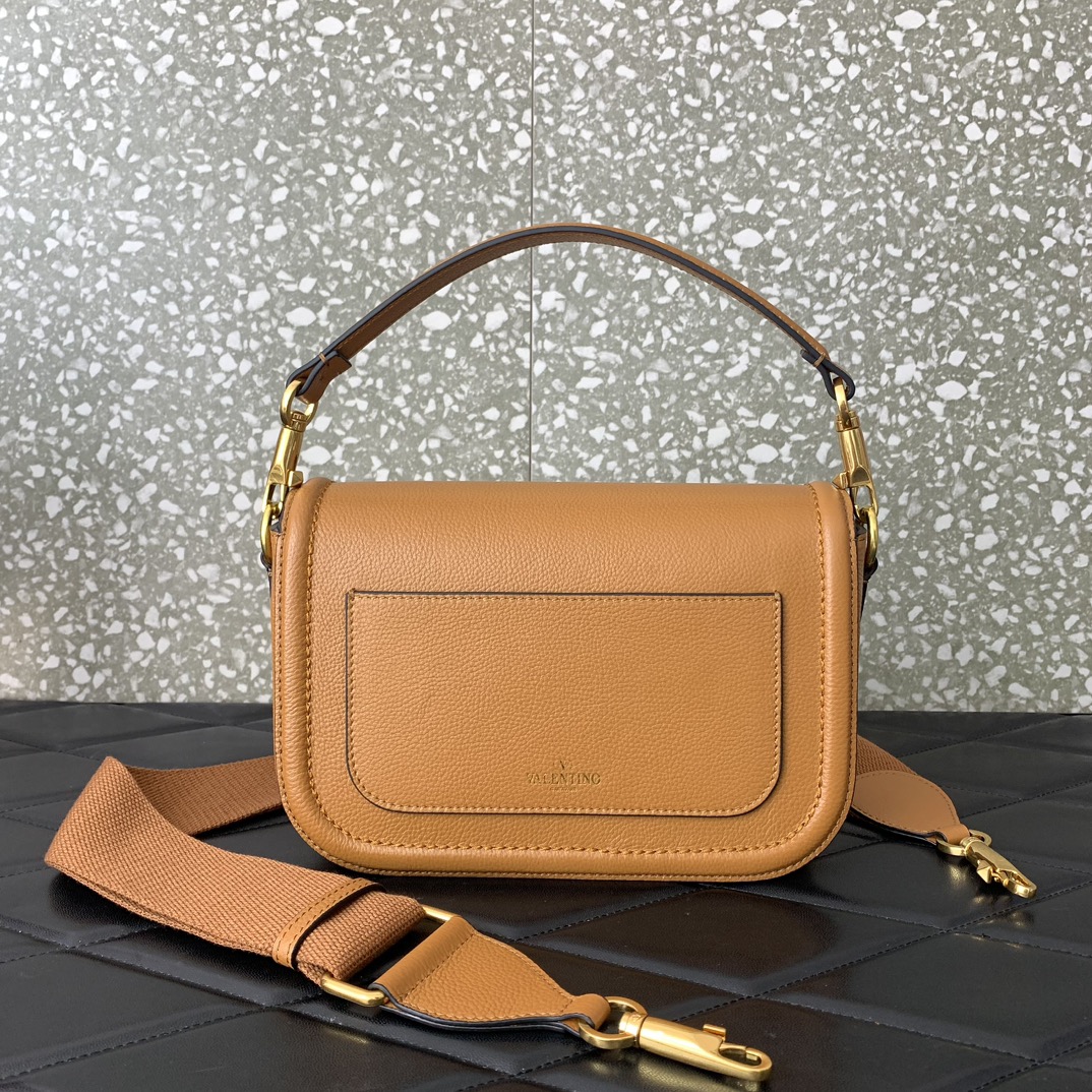 Valentino Garavani Allnite Bag-23.5✖️18✖️8CM