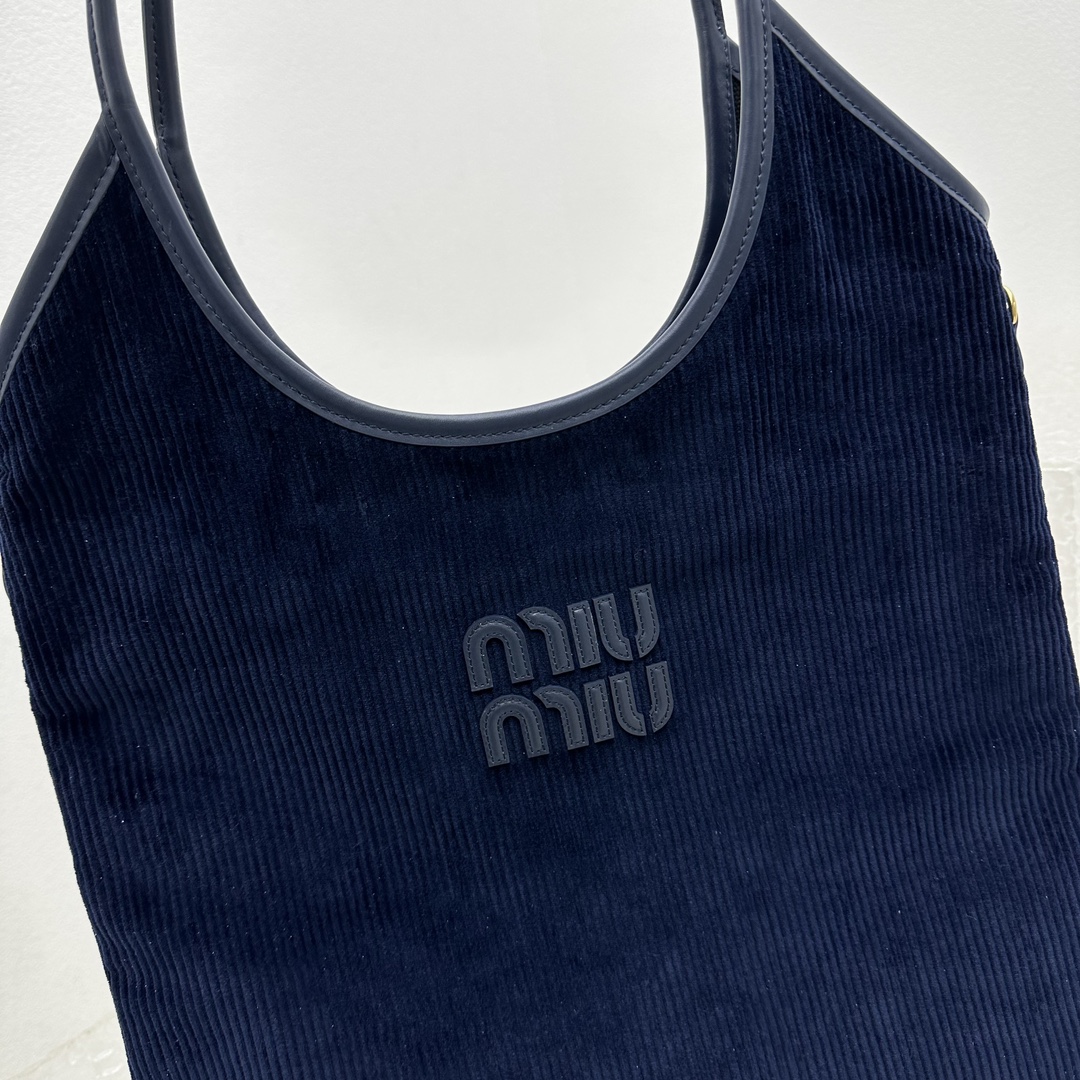 MiuMiu Tote-35*40*60CM