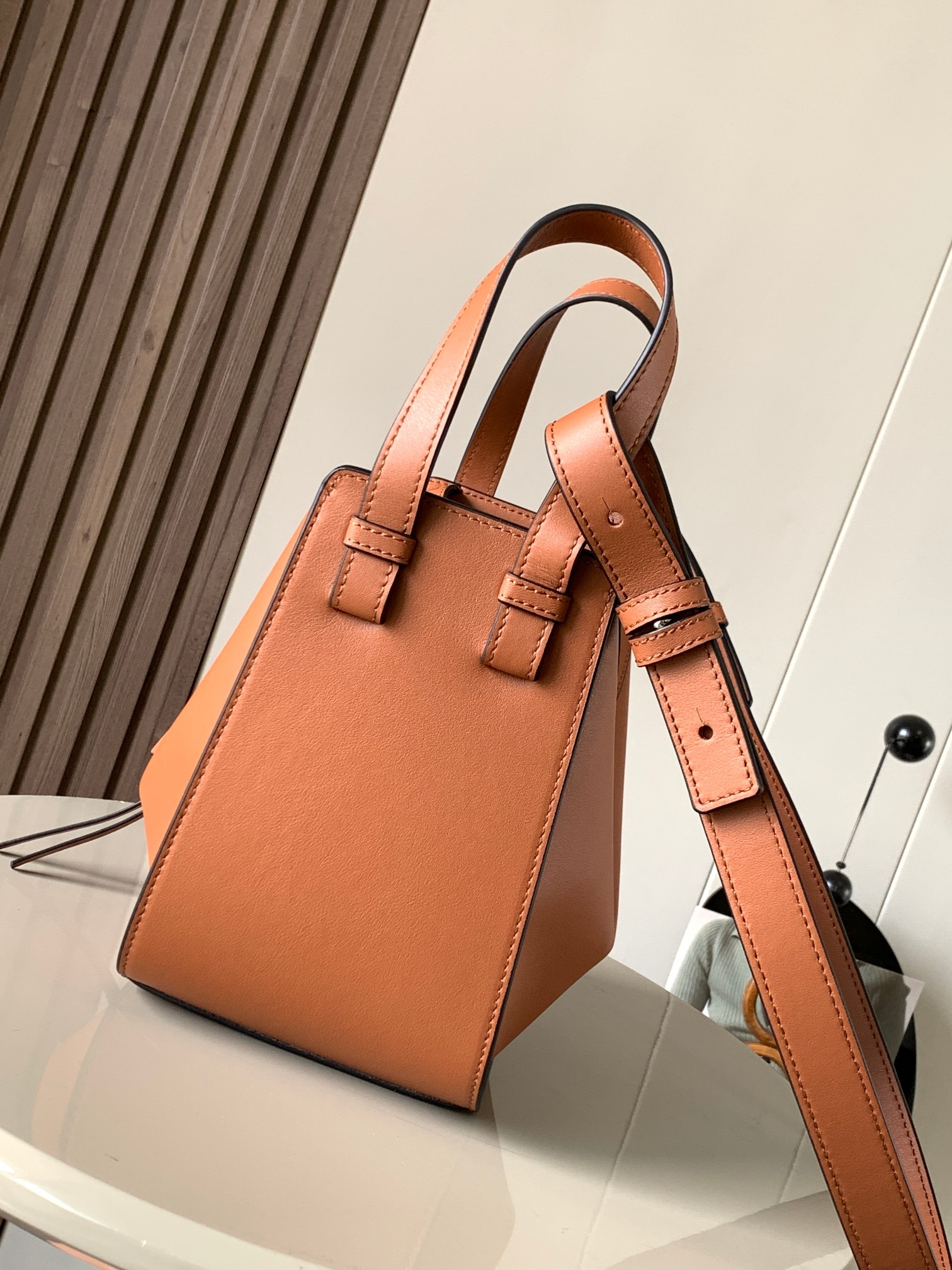 Loewe Hammock Bag-20*19*14CM