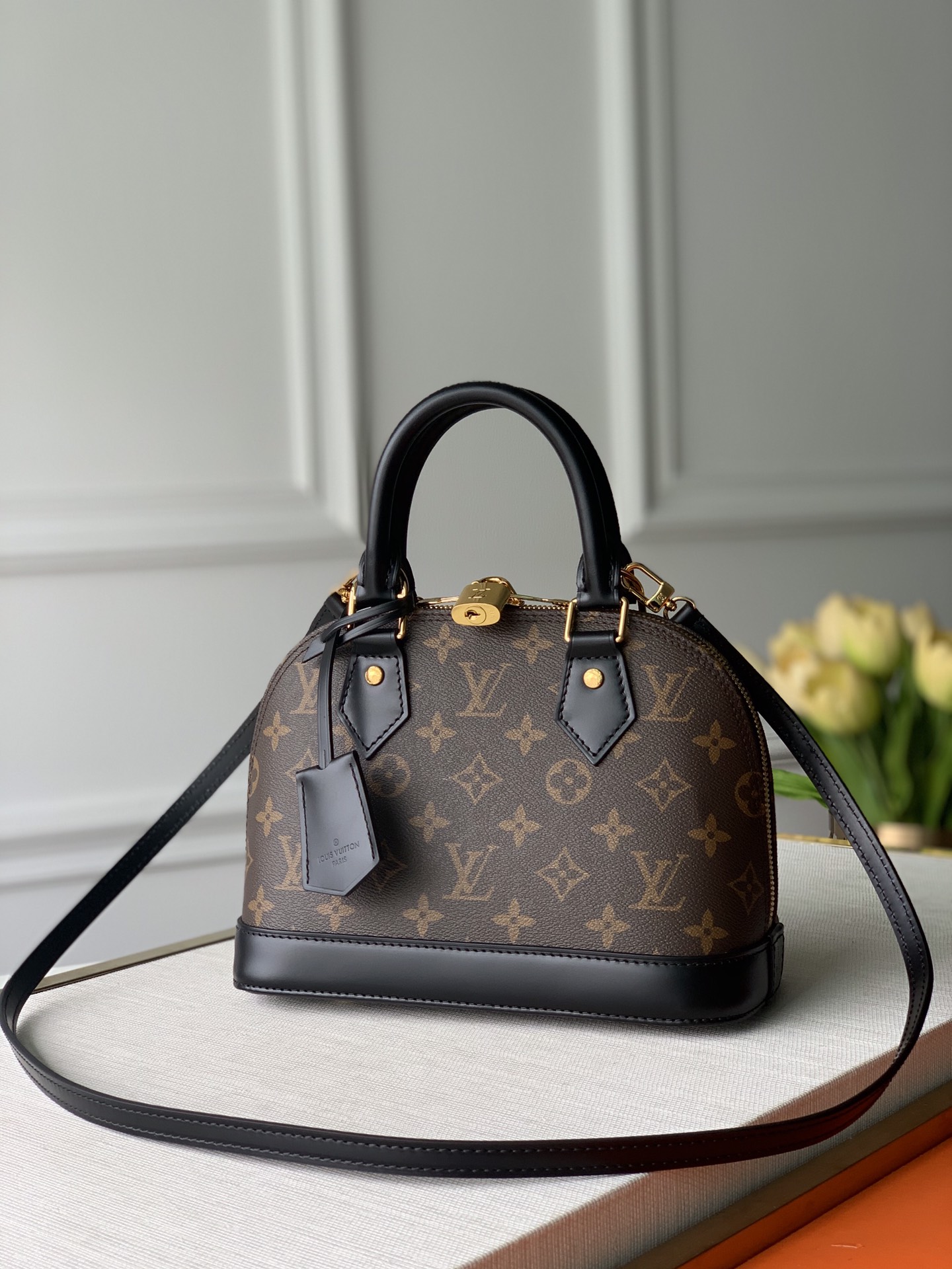 l**is V*t*n m41327 alma bb-25*19*12cm