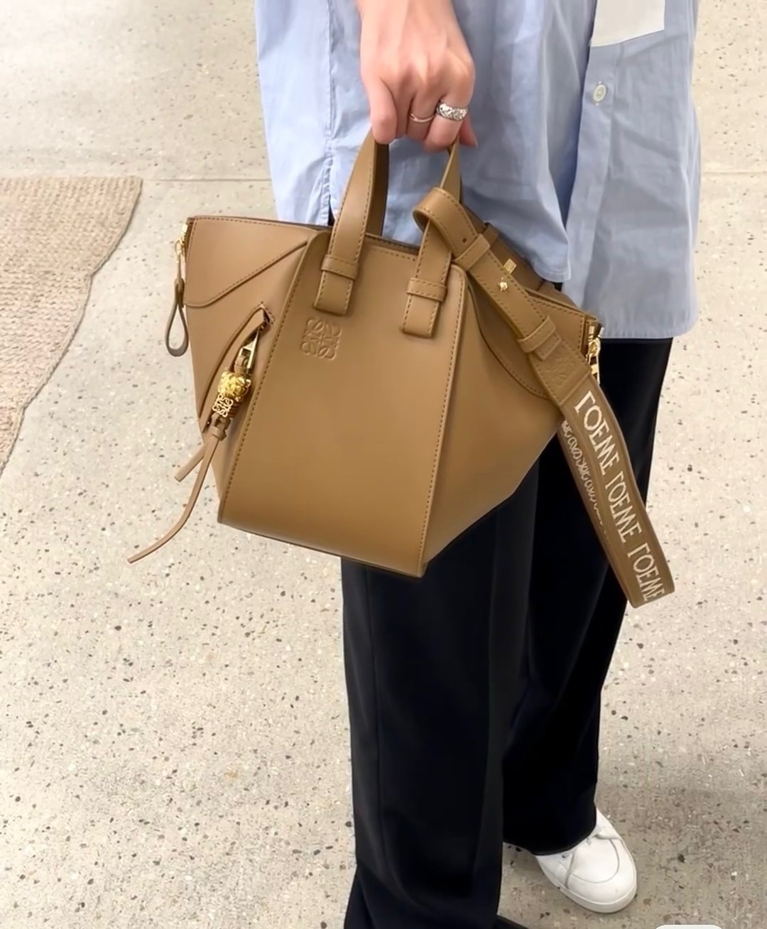 Loewe Hammock Bag-19.5*14.4*20.8CM