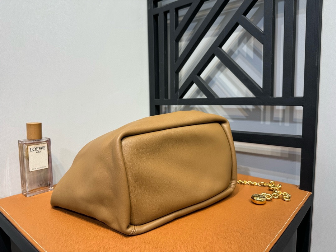 Loewe Squeeze Bag-34*33*13.5CM