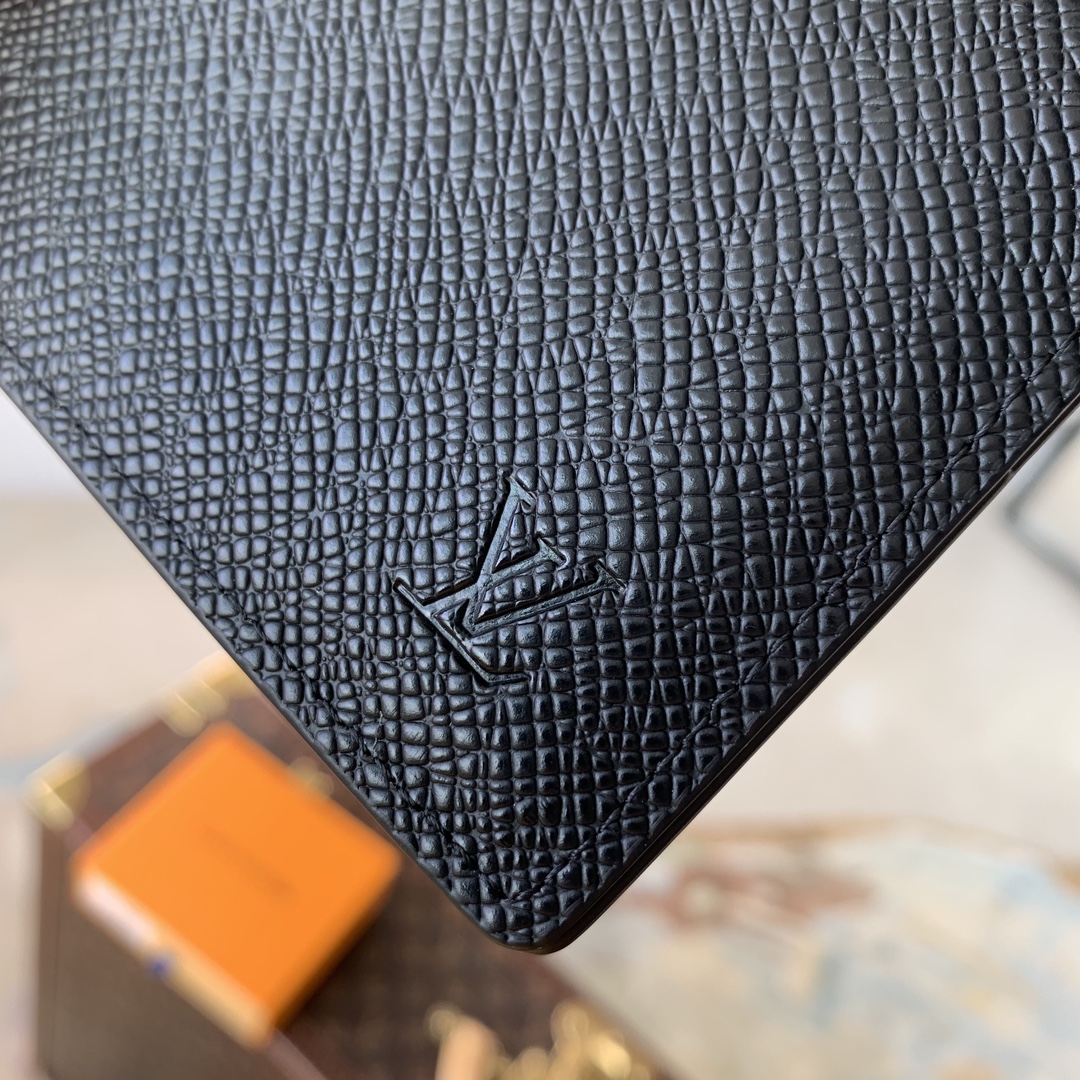 l**is V*t*n wallet-m61700-12×8cm