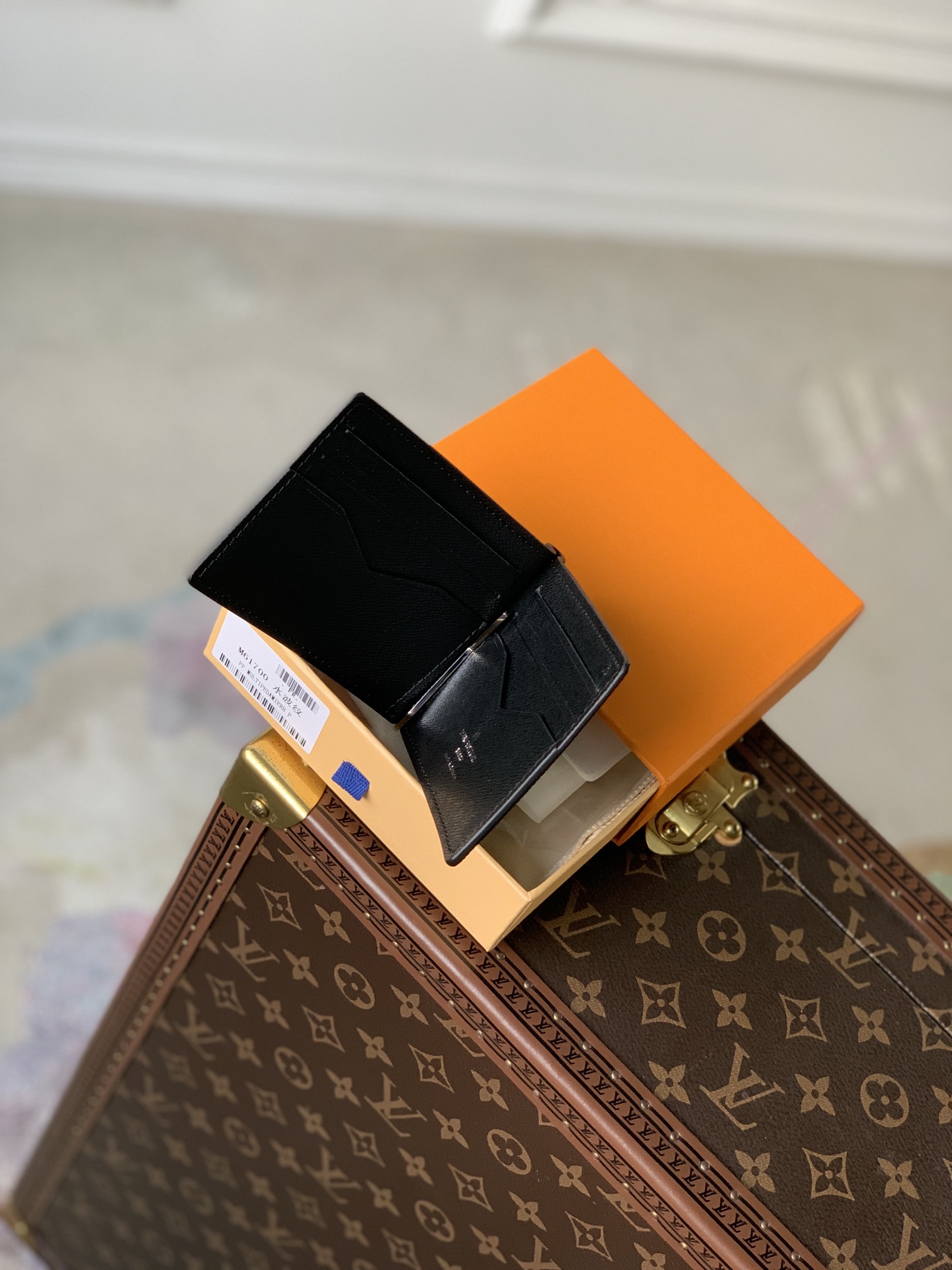 l**is V*t*n wallet-m61700-12×8cm
