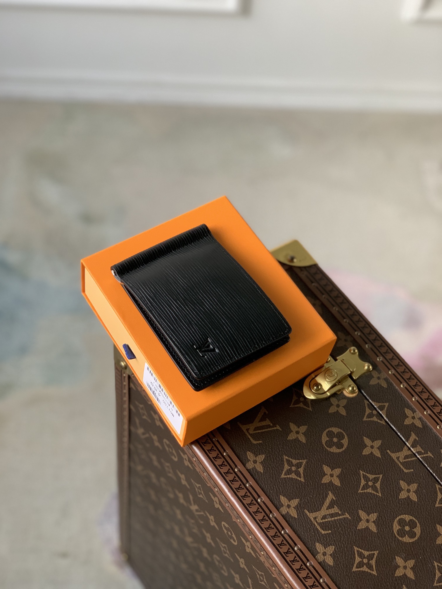 l**is V*t*n wallet-m61700-12×8cm