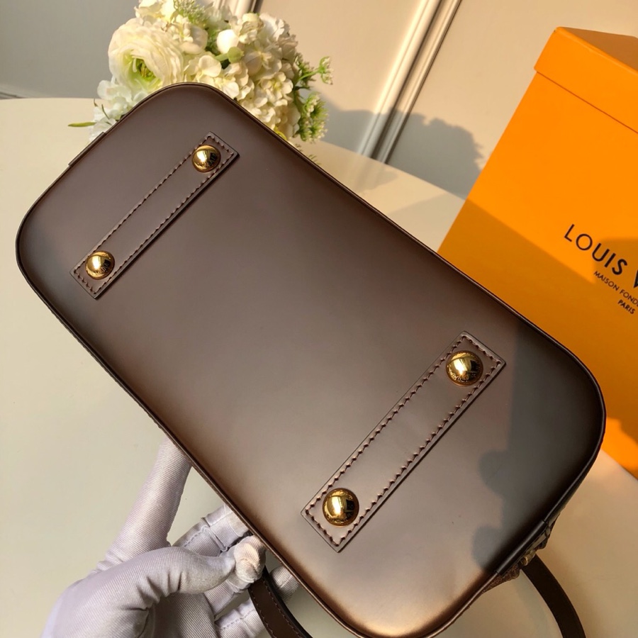 l**is V*t*n m41327 alma bb-25*19*12cm