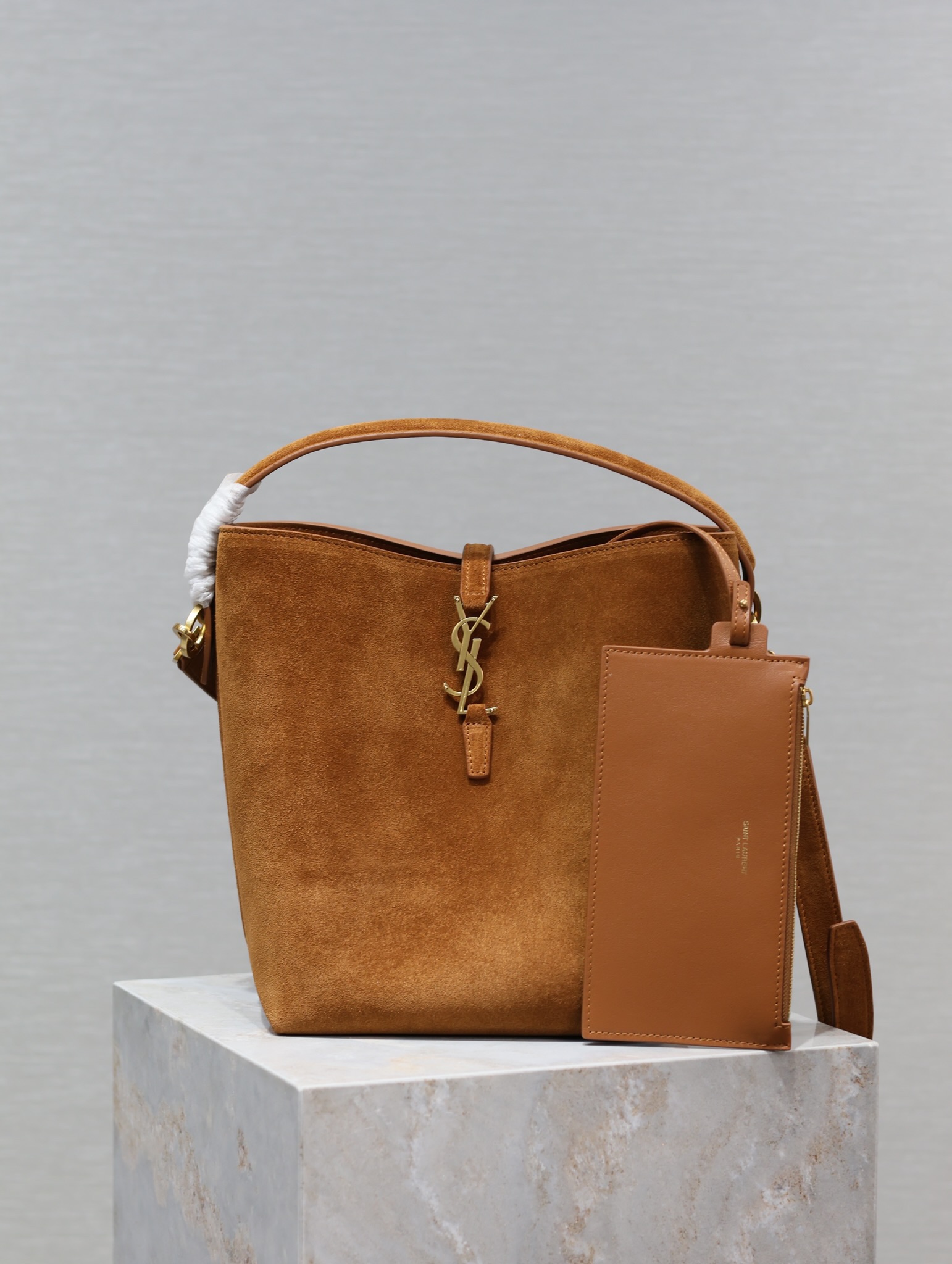YSL Le5A7 Vintage Bucket-17×20×13CM