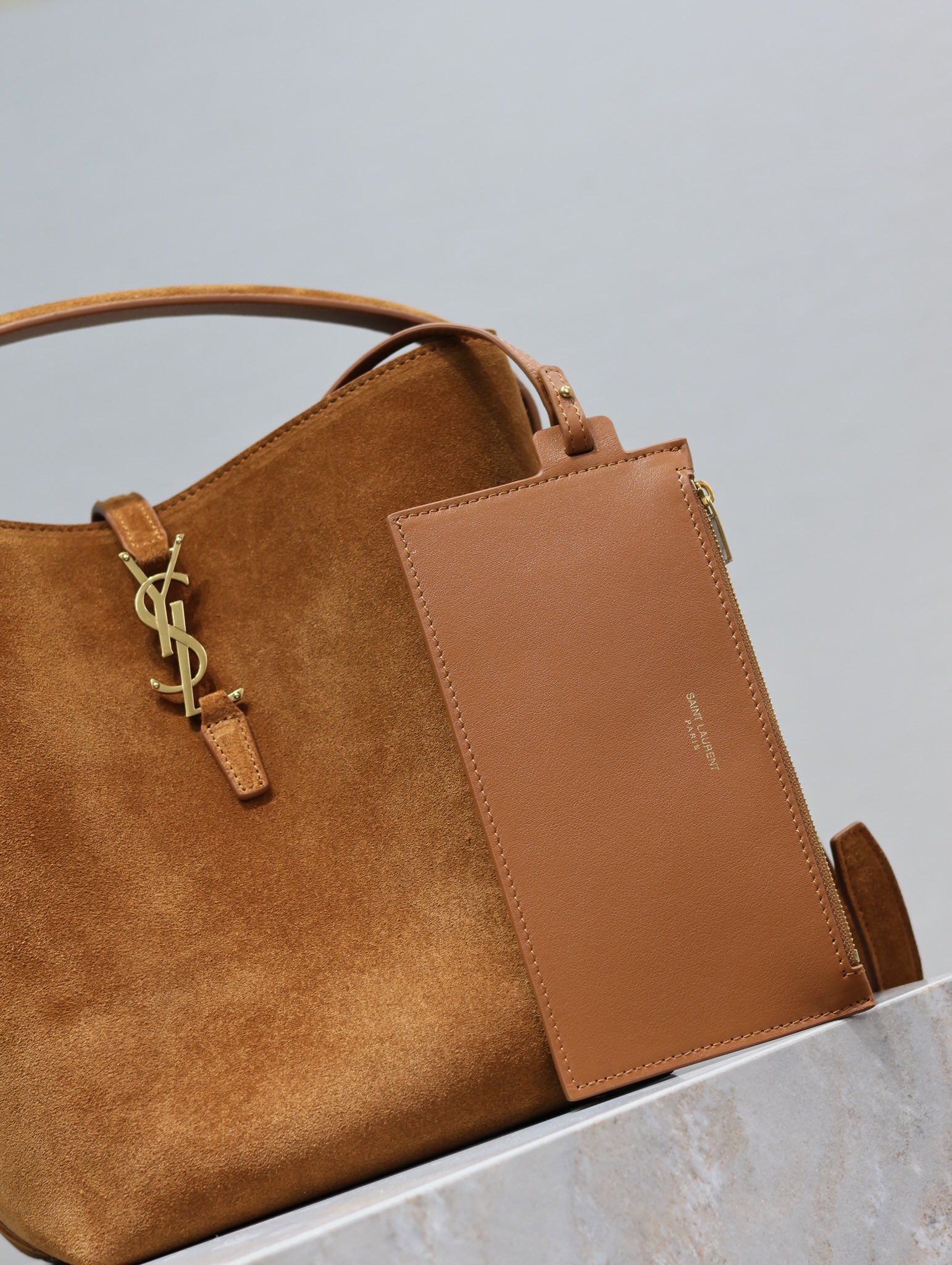 YSL Le5A7 Vintage Bucket-17×20×13CM