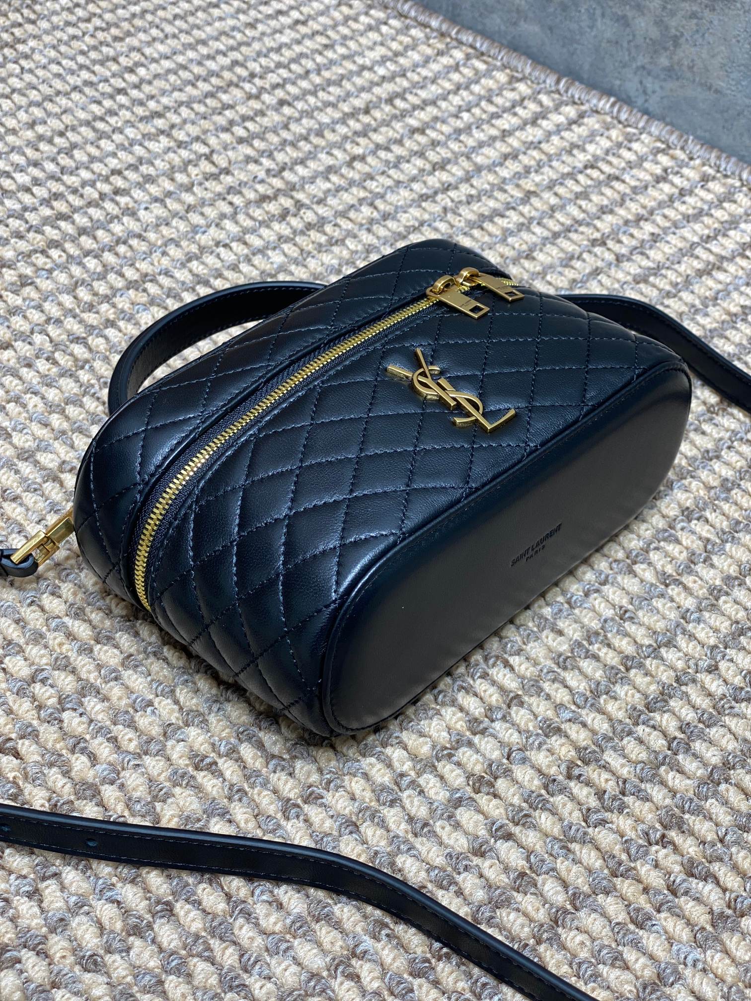 YSL Gaby Bag-18x11x6.5CM