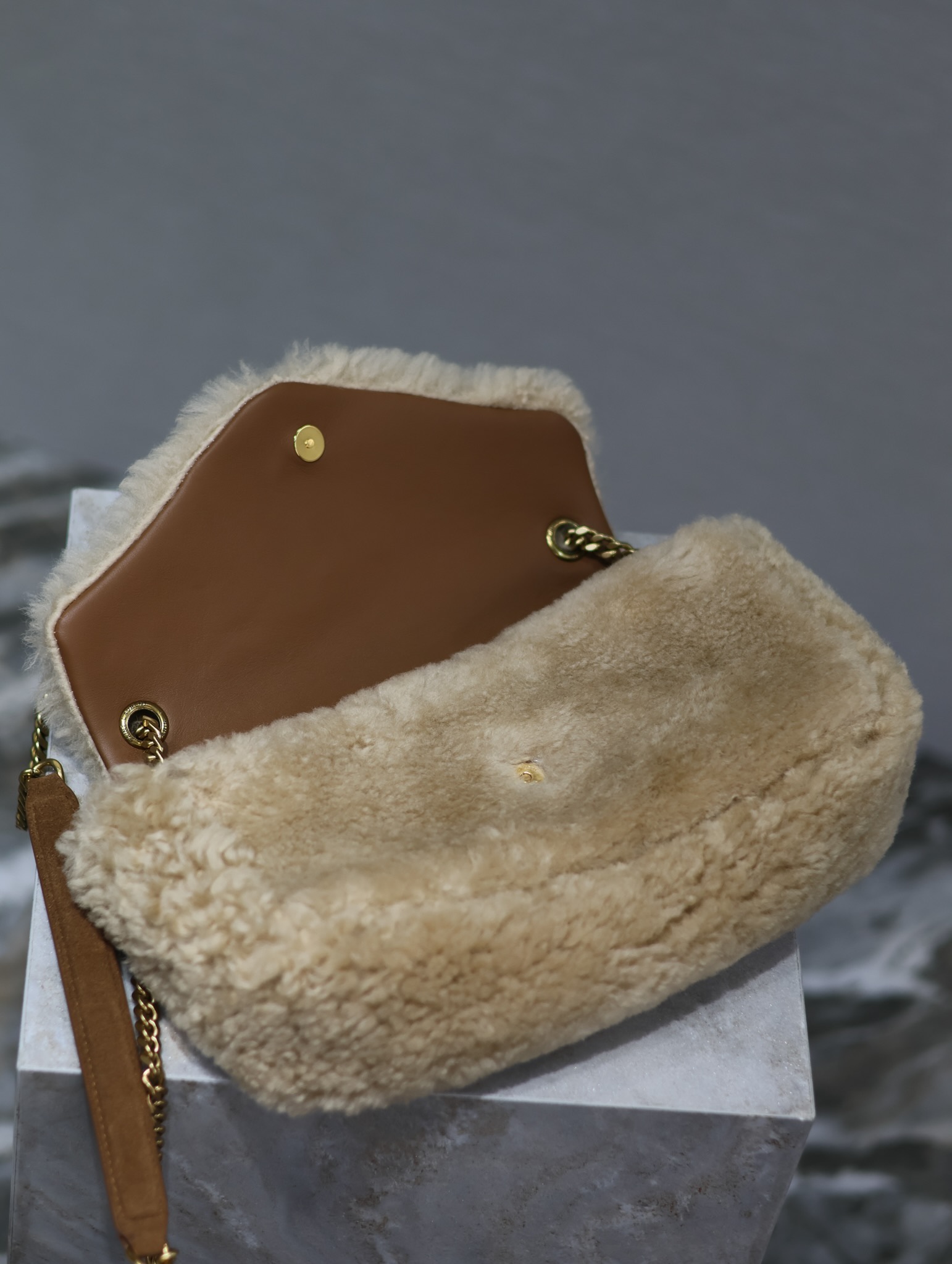 YSL Calypso Bag-26×14×7CM