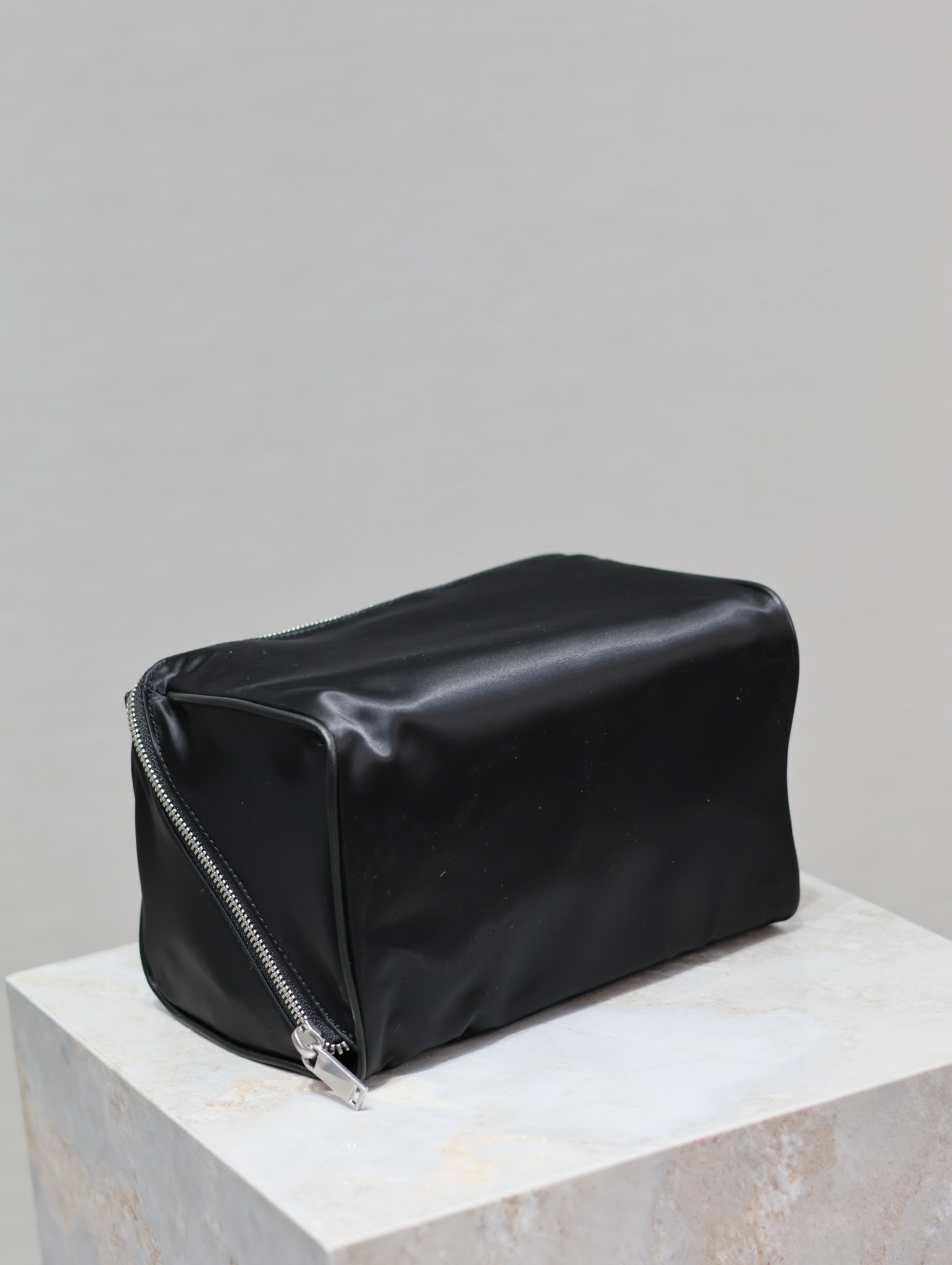 YSL Gaby Cosmetic Bag-21×13×13CM