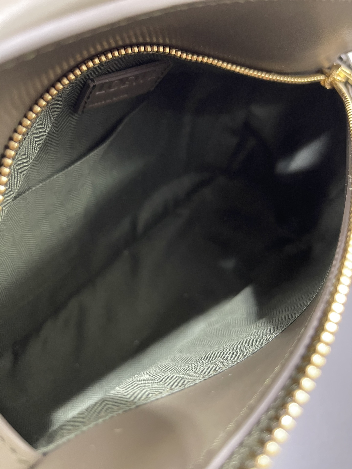 Loewe Puzzle Small Bag-24*10*14CM